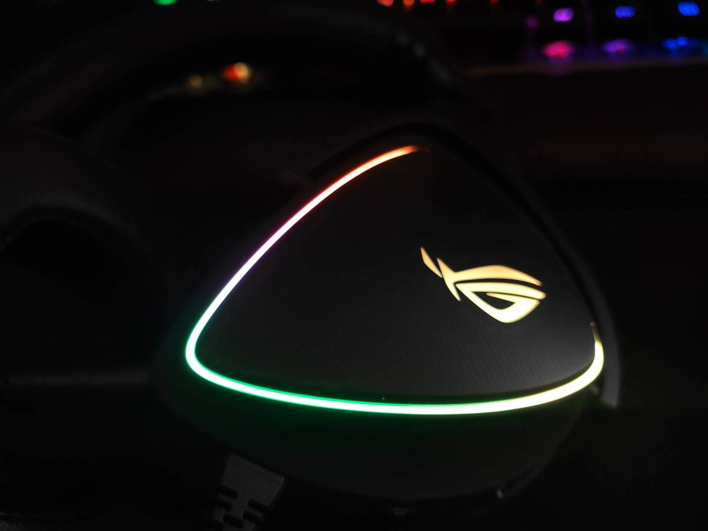 Test ROG Delta S. Gamingowy zestaw słuchawkowy z masą technologii