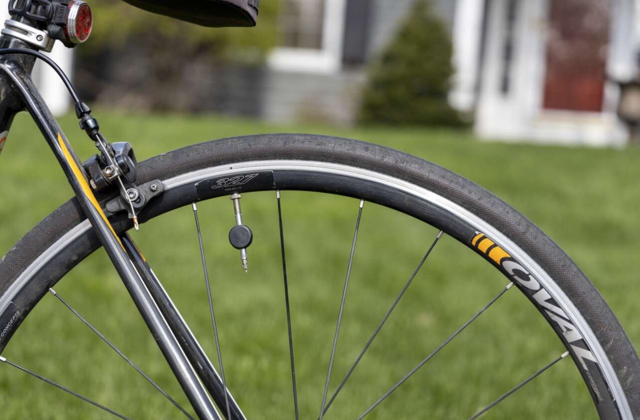 Z PSIcle sprawdzenie ciśnienia w kołach roweru, to bułka z masłem