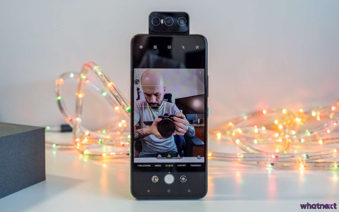 Test Asus ZenFone 8 Flip - aparat akrobata z dużymi możliwościami