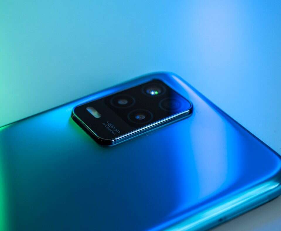 Specyfikacja Realme X9 Pro i rendery ujawnione w TENAA