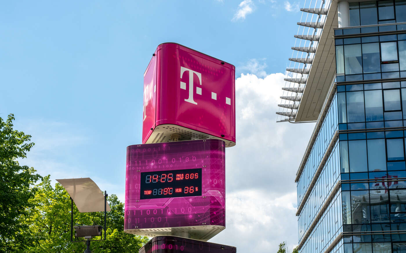 T-Mobile Korzyści dla Domu. Jak płacić mniej za więcej?