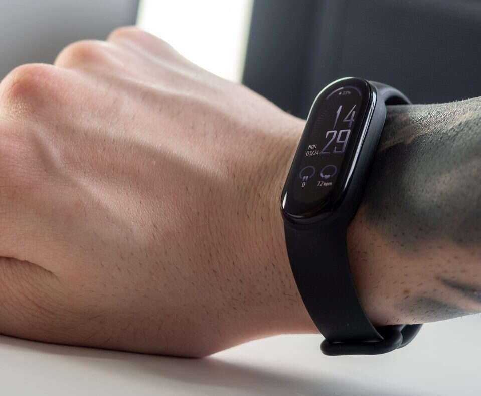 Test Xiaomi Mi Band 6. Czy warto zamienić Mi Banda 5?