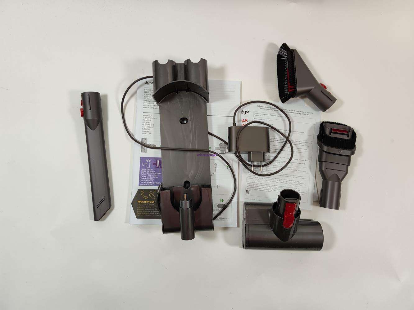 test Dyson V8 Abolute, recenzja Dyson V8 Abolute, opinia Dyson V8 Abolute