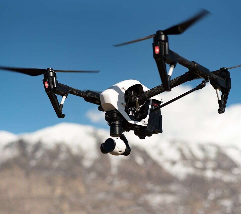 Autonomiczne drony w roli poszukiwaczy meteorytów