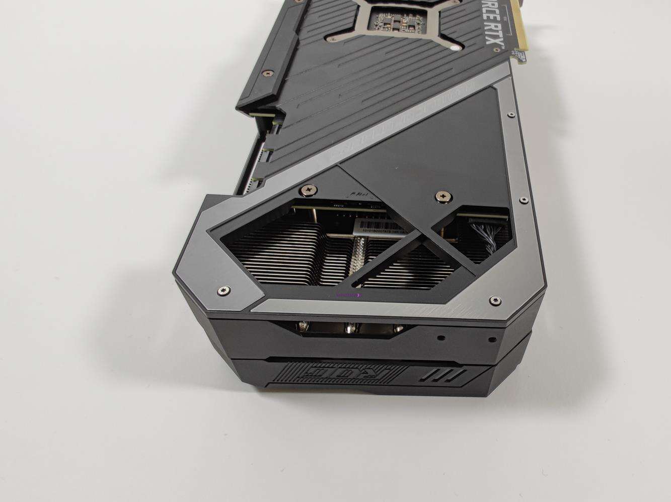 Test Asus GeForce RTX 3070 Ti ROG Strix OC