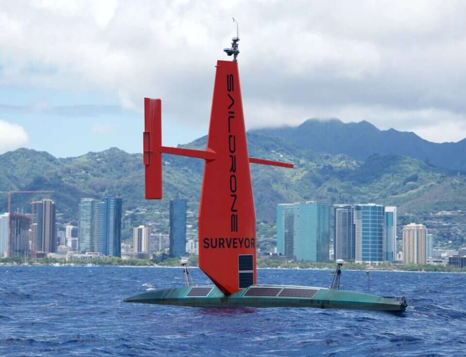 Autonomiczny, Saildrone Surveyor, Autonomiczny Saildrone Surveyor