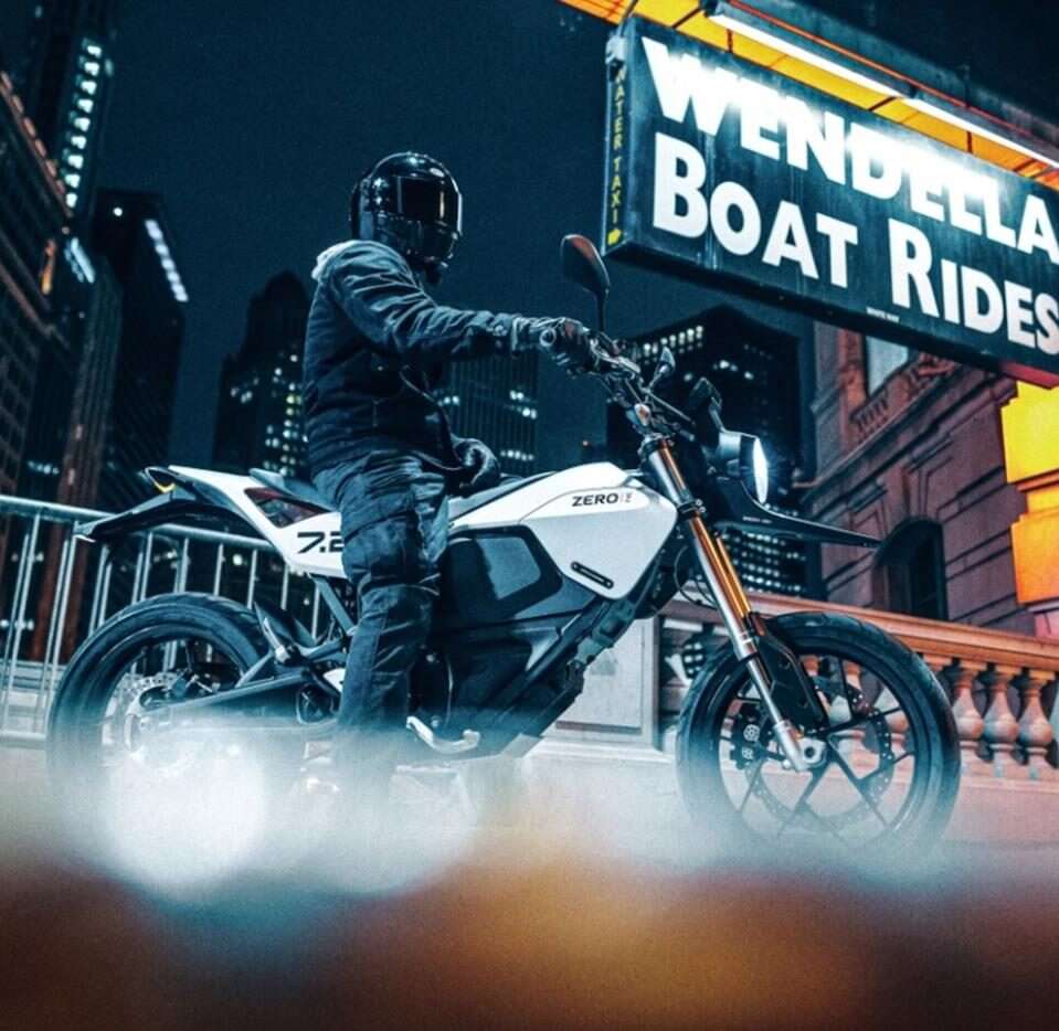 Elektryczny motocykl Zero FXE 2022, Zero FXE 2022, Zero FXE