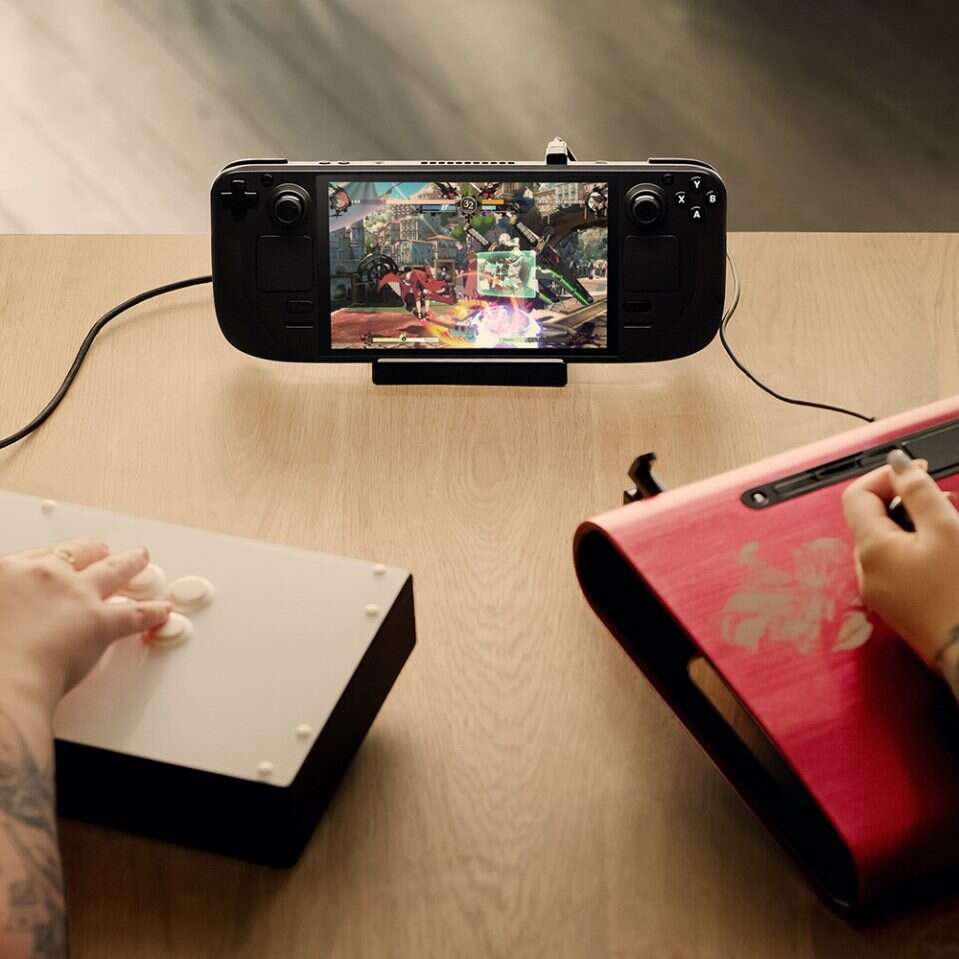 Mobilna konsola Valve, Steam Deck Game