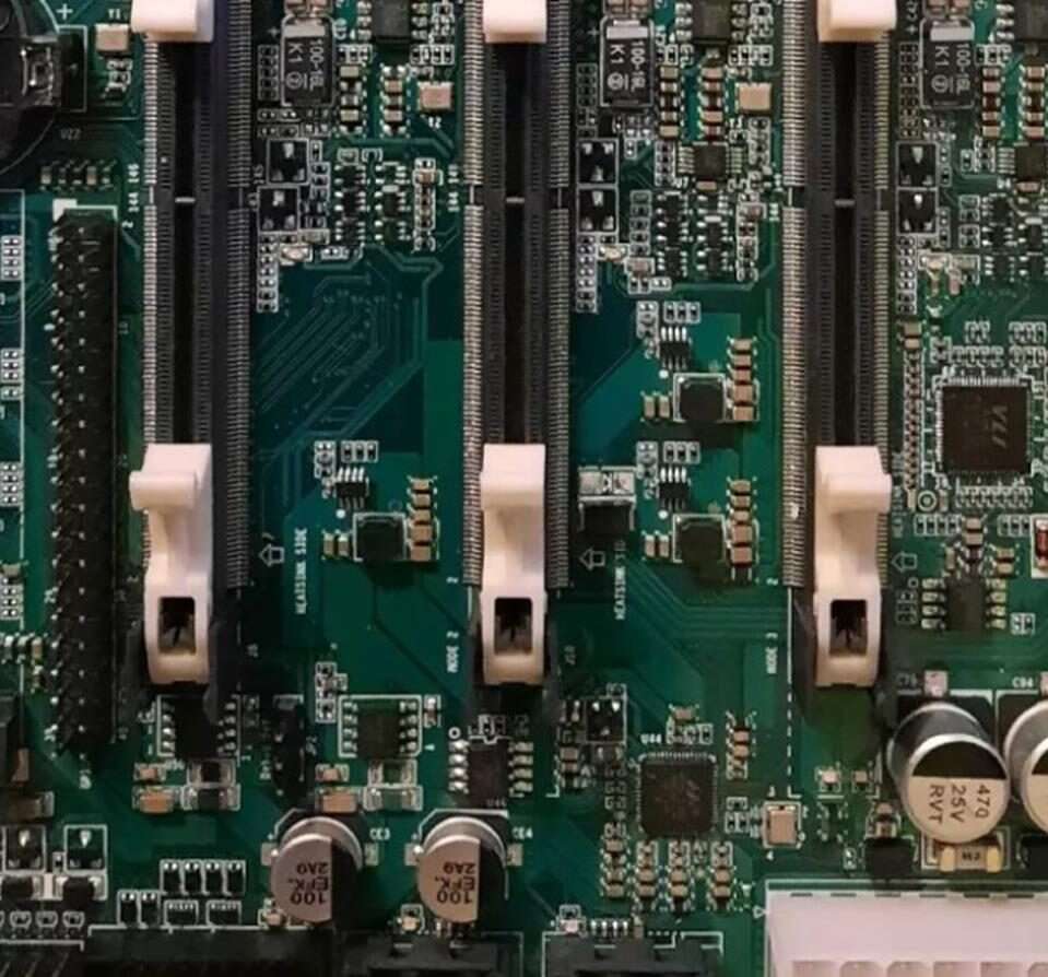 Premiera Turing Pi V2, minikomputer kompatybilny z NVIDIA Jetson, Turing Pi V2,