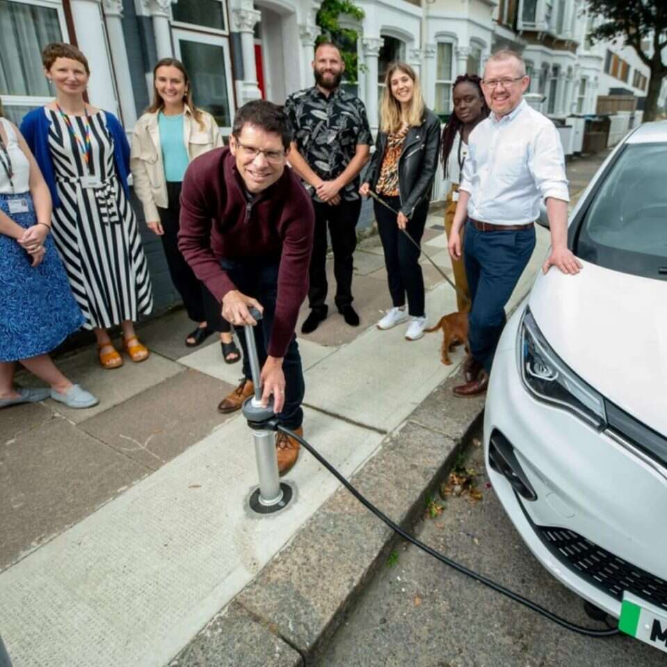 systemów ładowania samochodów elektrycznych, ładowania samochodów elektrycznych