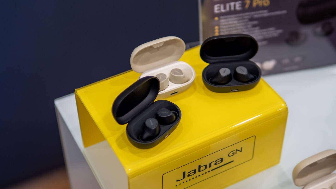 Jabra wprowadza cztery modele słuchawek TWS z serii Elite. Najtańsze kosztują 249 zł