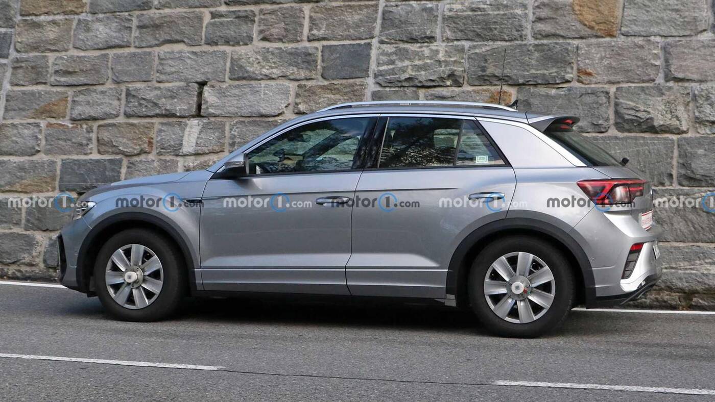 Odświeżony Volkswagen T-Roc R-Line na zdjęciach