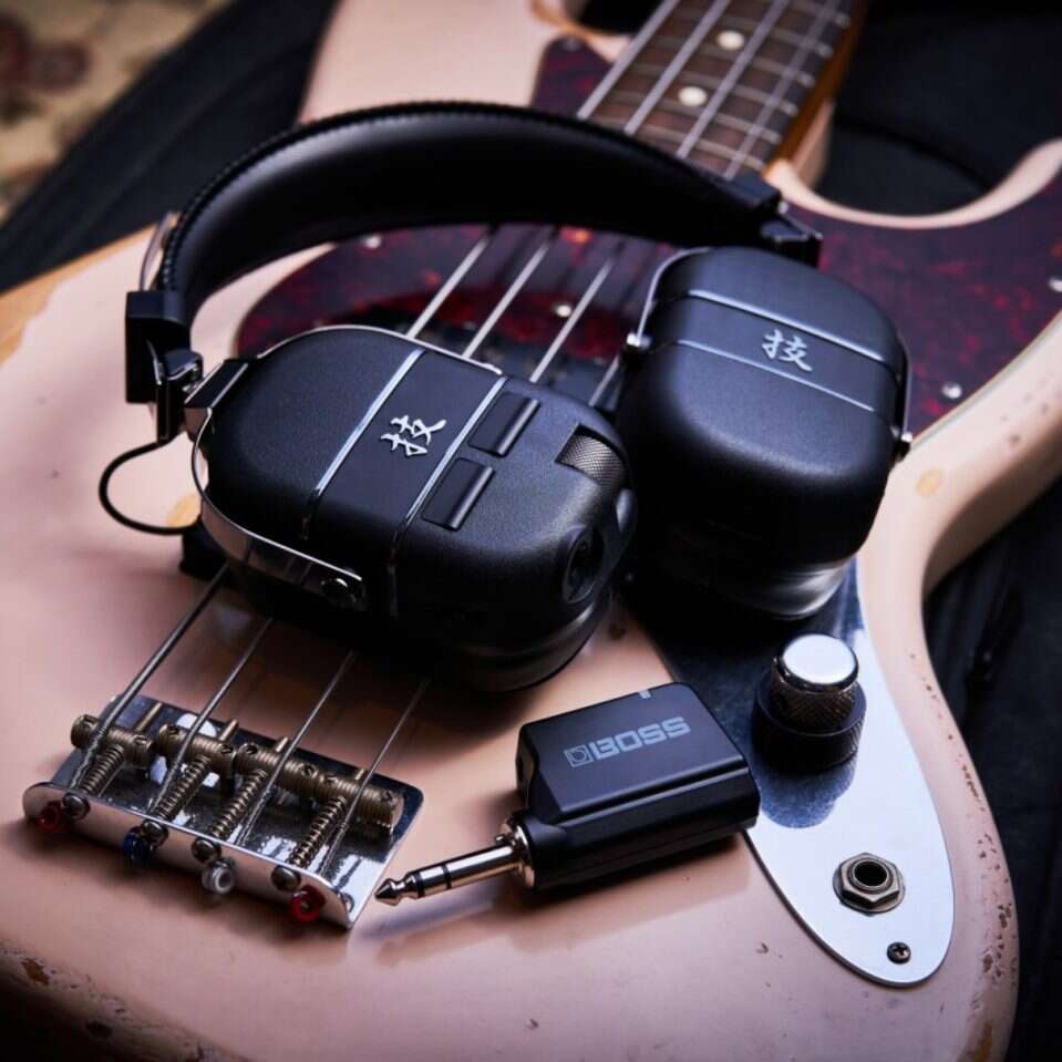 Waza-Air Bass, Słuchawki Waza-Air Bass od Boss