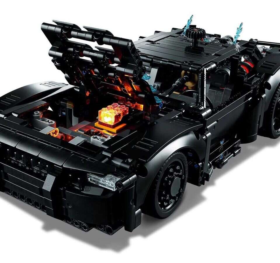Nowy Batmobil w wersji LEGO, Nowy Batmobil, LEGO Nowy Batmobil