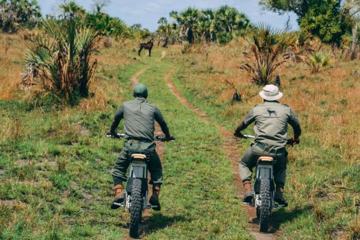 Pierwsze takie antykłusownicze patrole w Afryce, elektryczne motocykle, elektryczne motocykle Cake, Kalk AP elektryczne motocykle