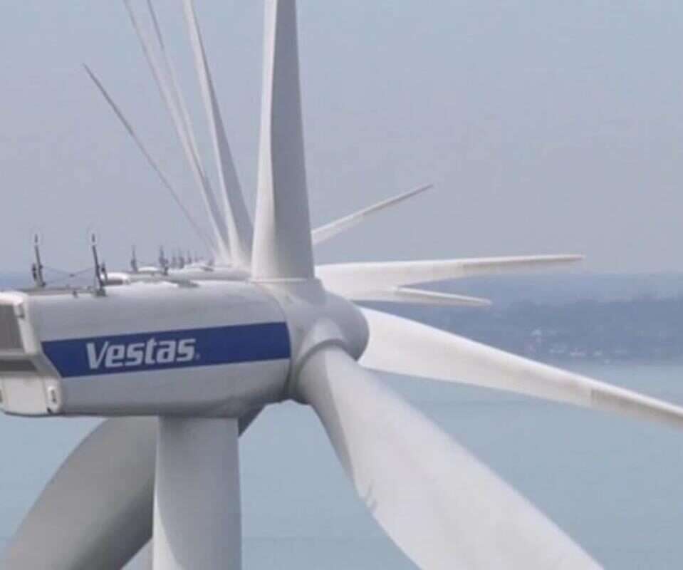 Hakerzy zaatakowali Vestas, producent największych turbin wiatrowych