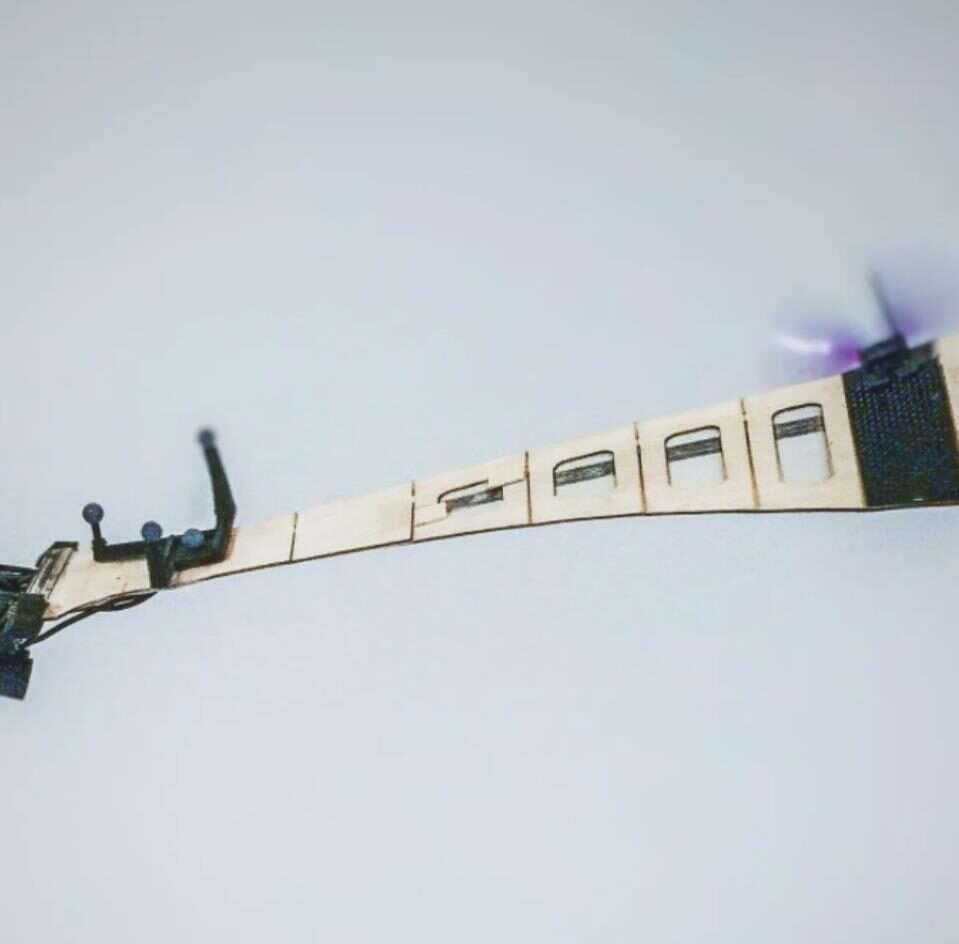 elastyczny dron z jednym śmigłem