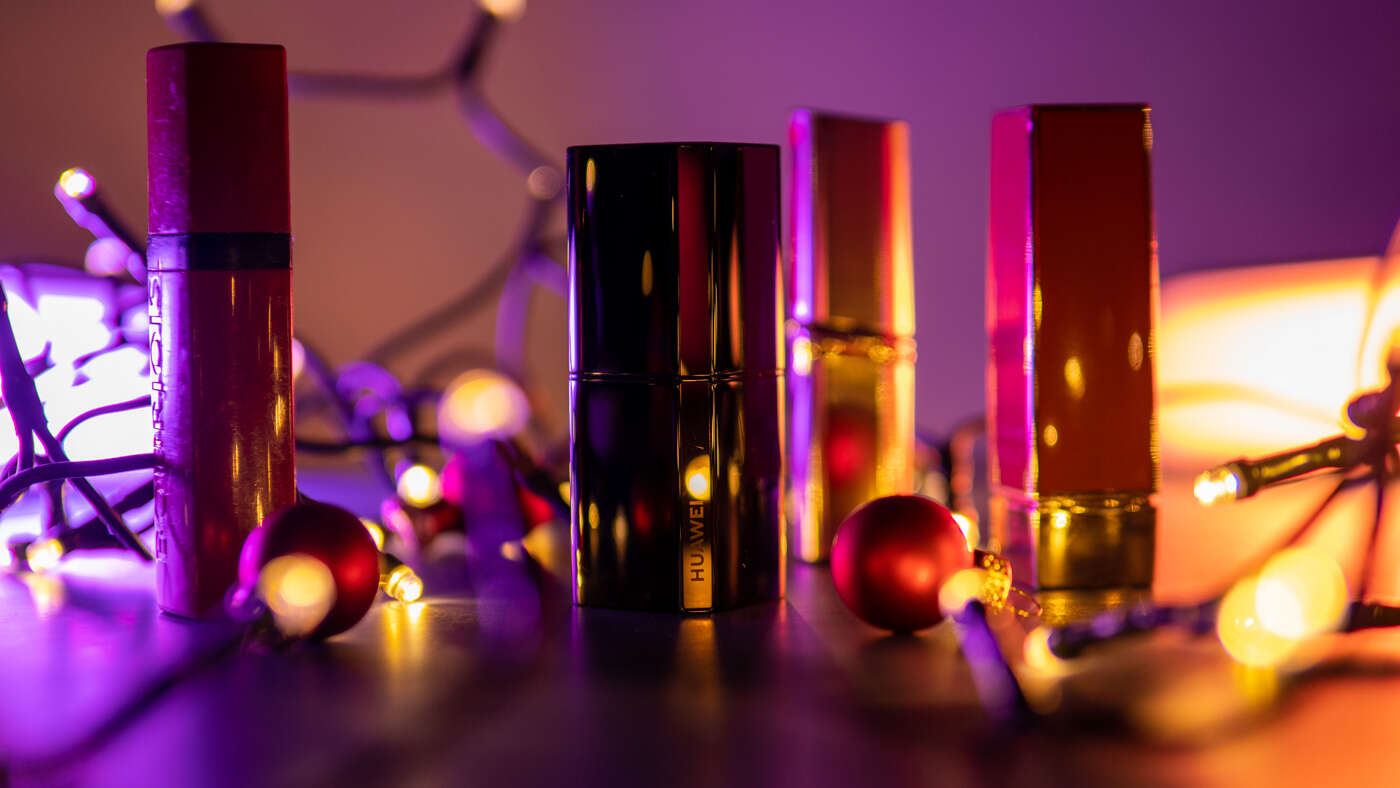 Huawei FreeBuds Lipstick to więcej niż słuchawki. To elegancki dodatek stylizacji