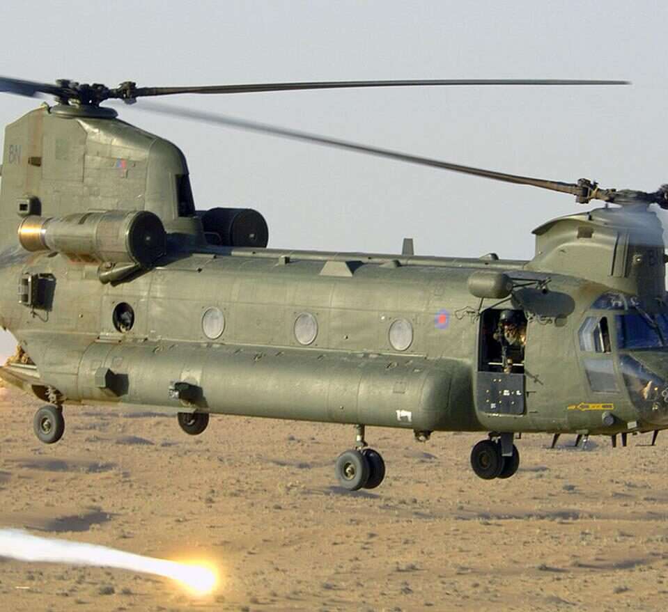 Bravo November, wyjątkowy śmigłowiec transportowy CH-47 Chinook, CH-47 Chinook