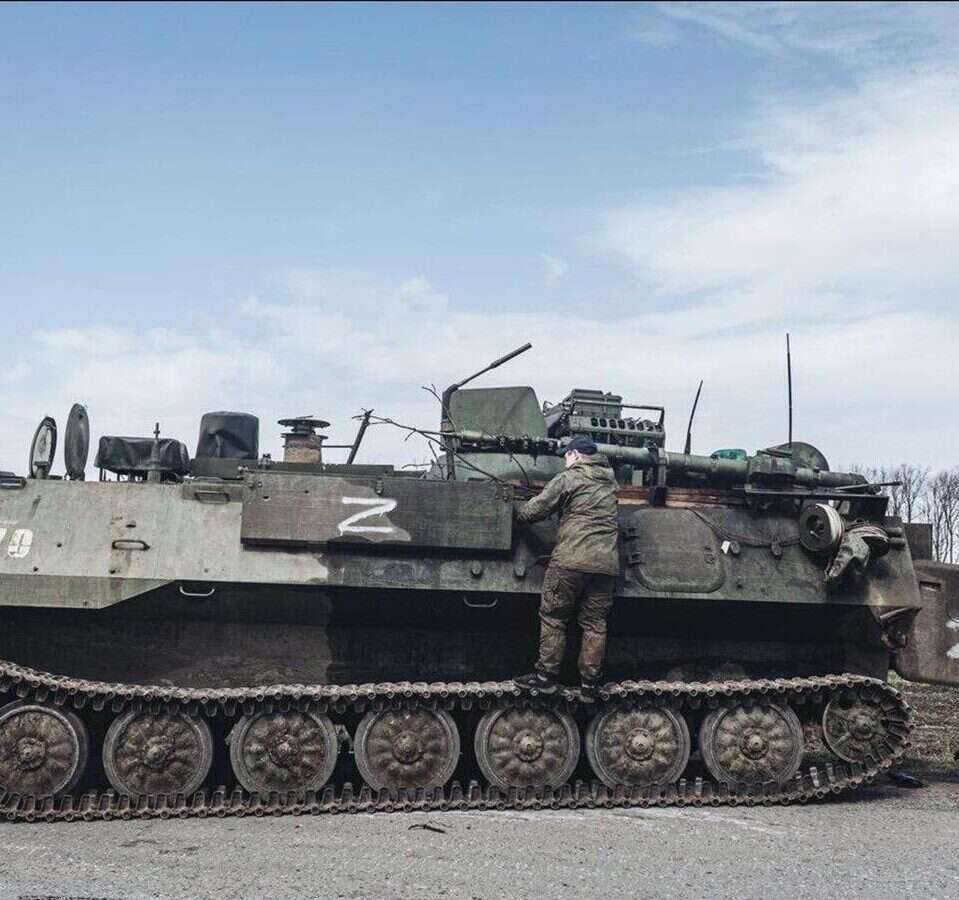 Rosyjski wóz dowodzenia obroną lotniczą, Barnauł-T 9S932-1