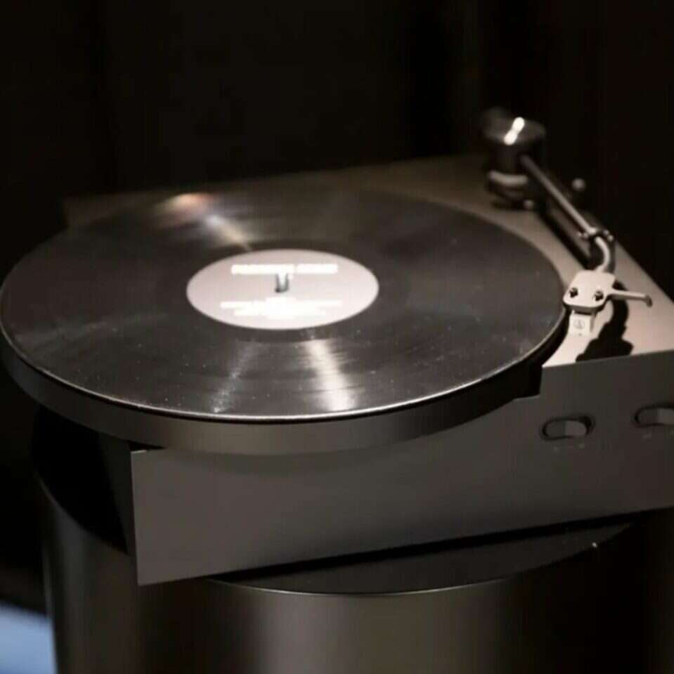 Pierwszy gramofon Ikea od prawie pół wieku. Co wiemy o Obegränsad?