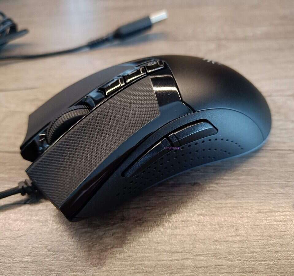 Test myszki Bloody W90 Pro dla... bardziej wymagających graczy
