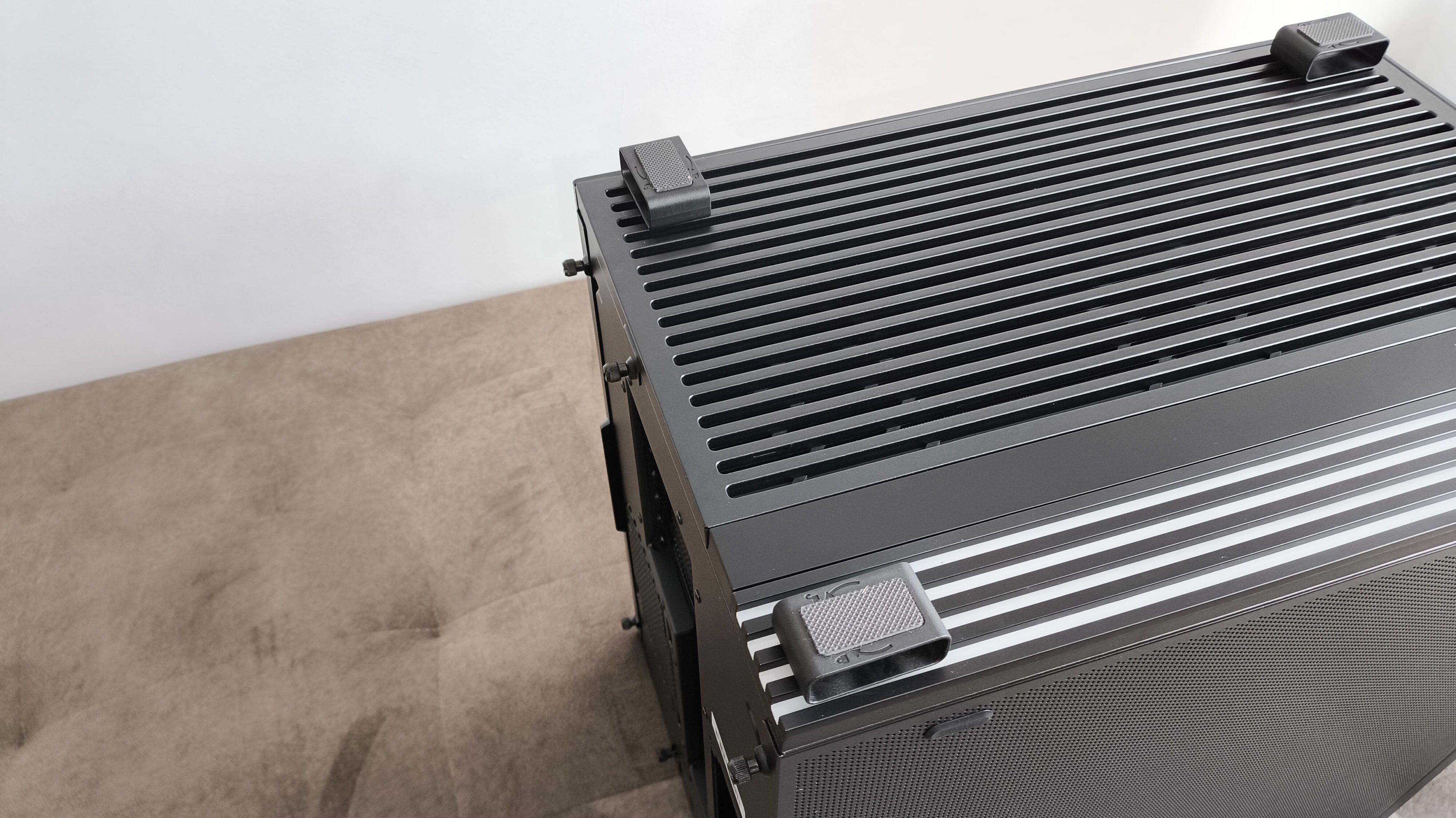 be quiet! Light Base 600 LX - test obudowy. Postaw ją sobie jak Ci się spodoba