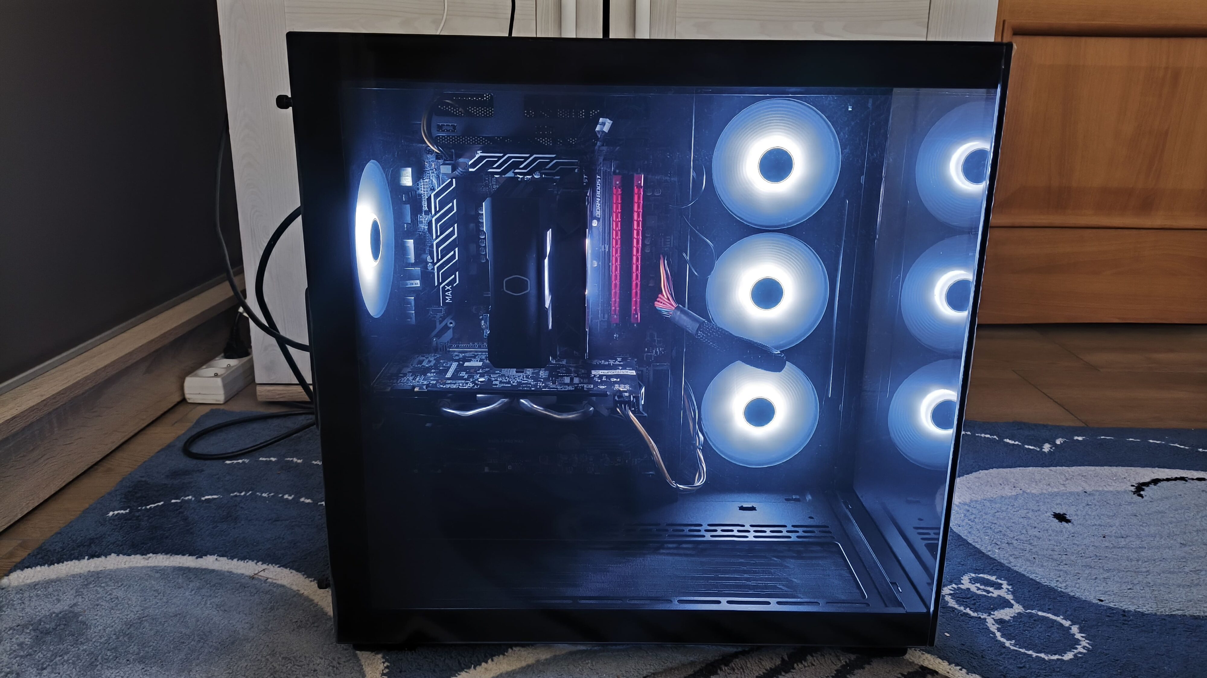 be quiet! Light Base 600 LX - test obudowy. Postaw ją sobie jak Ci się spodoba