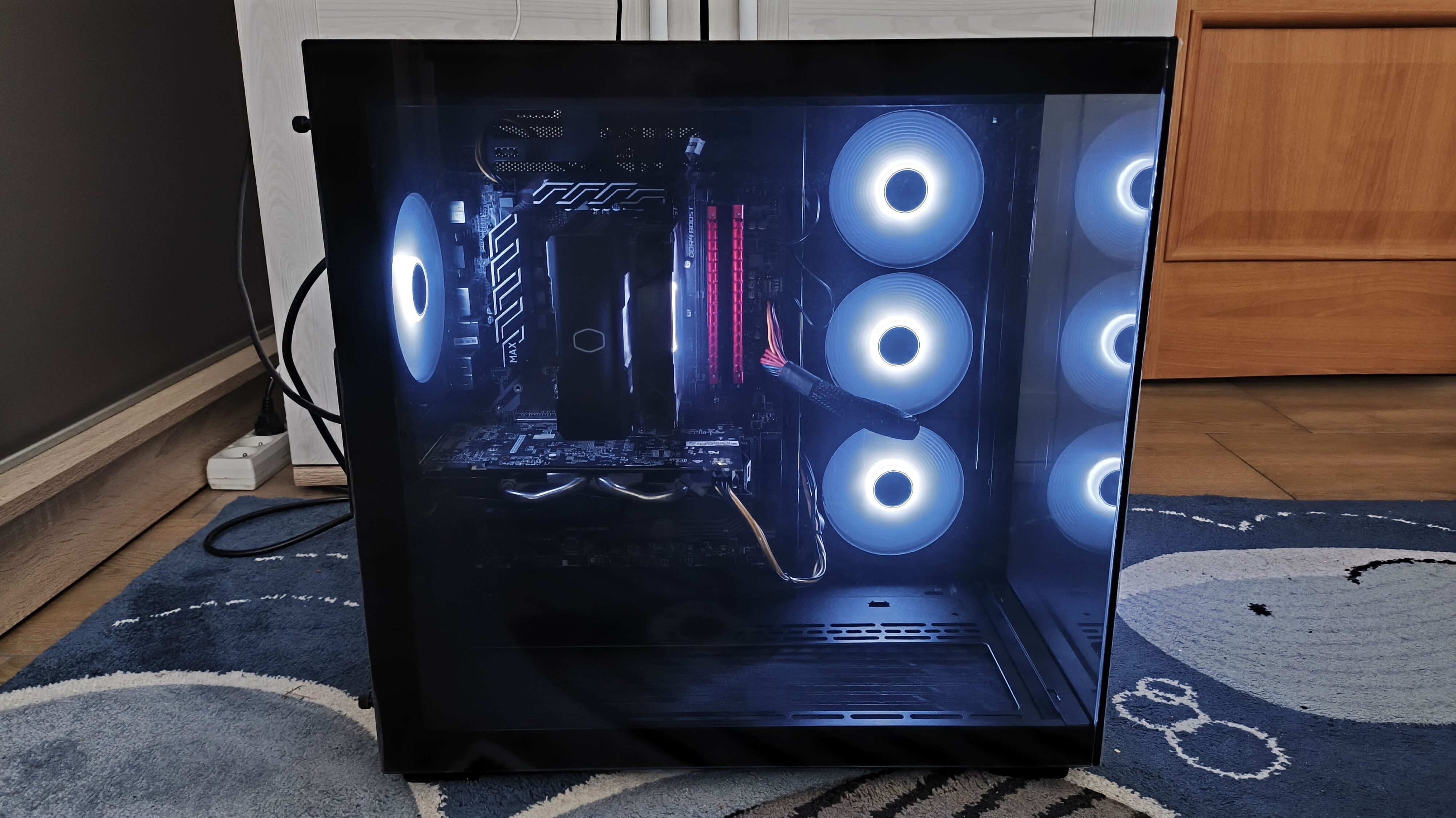 be quiet! Light Base 600 LX - test obudowy. Postaw ją sobie jak Ci się spodoba