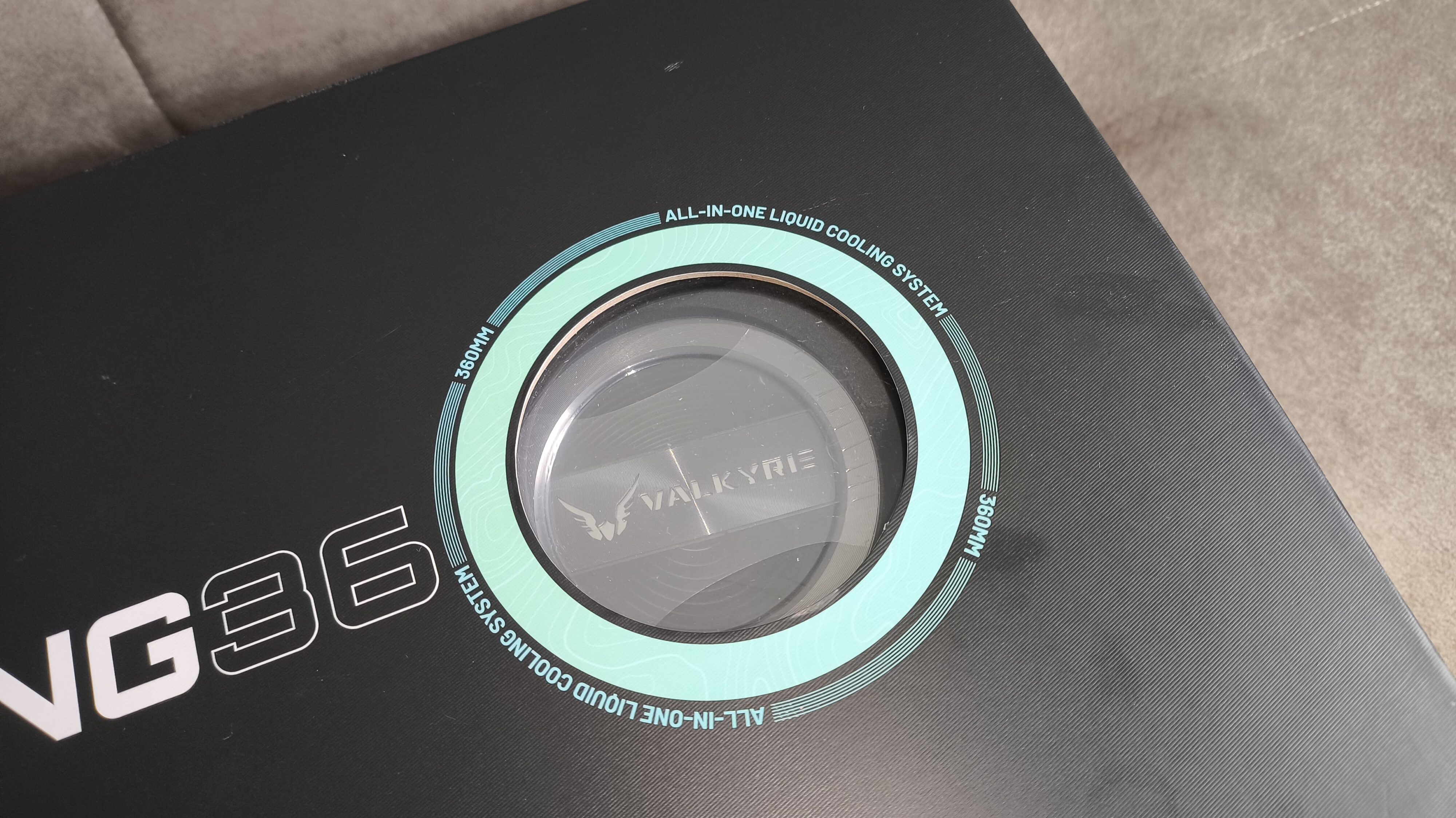 Valkyrie Dragonfang 360 Black ARGB / Valkyrie V360 Lite - test dwóch chłodzeń AIO 360 mm. Stare odchodzi, nowe przychodzi