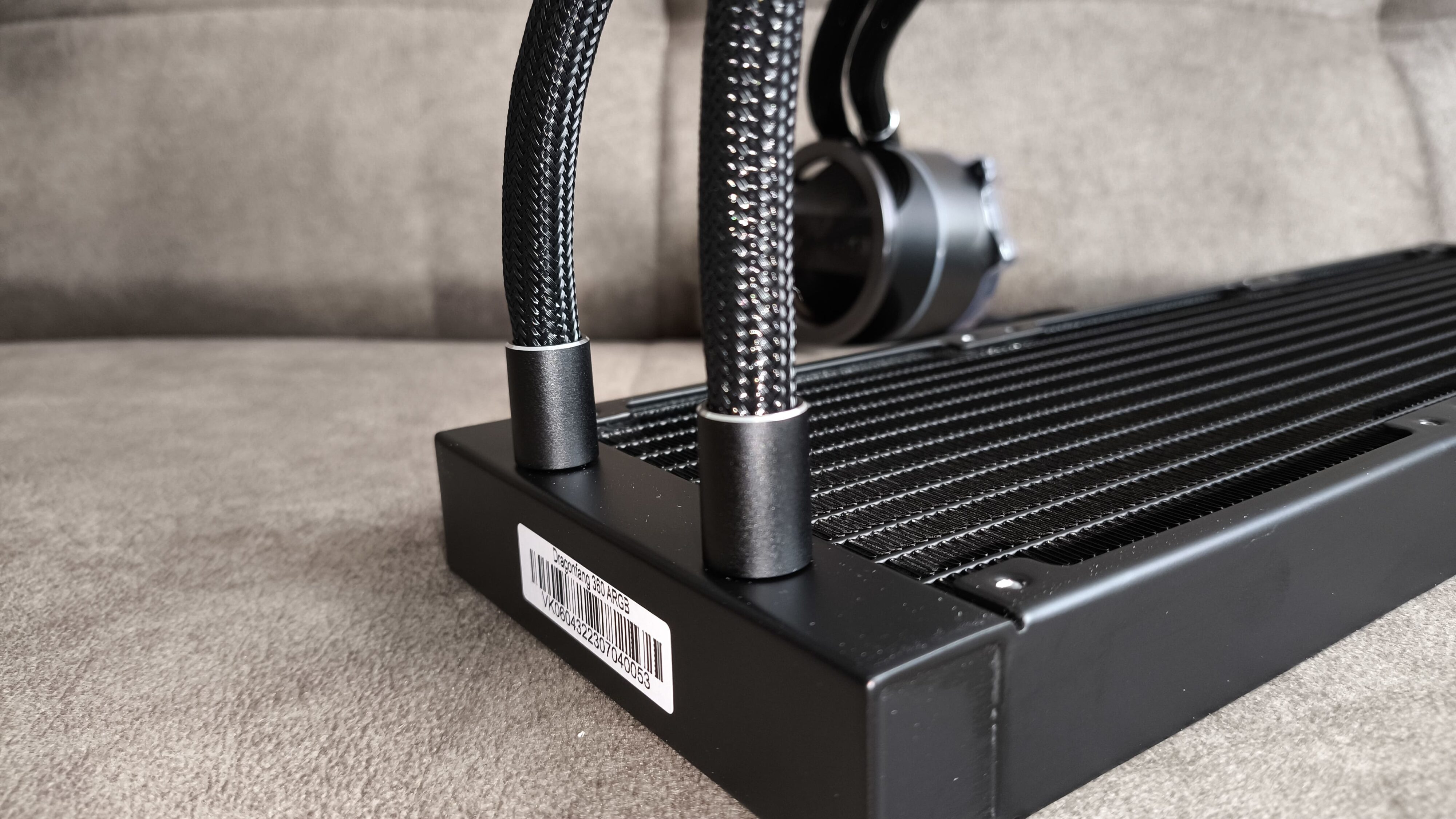 Valkyrie Dragonfang 360 Black ARGB / Valkyrie V360 Lite - test dwóch chłodzeń AIO 360 mm. Stare odchodzi, nowe przychodzi