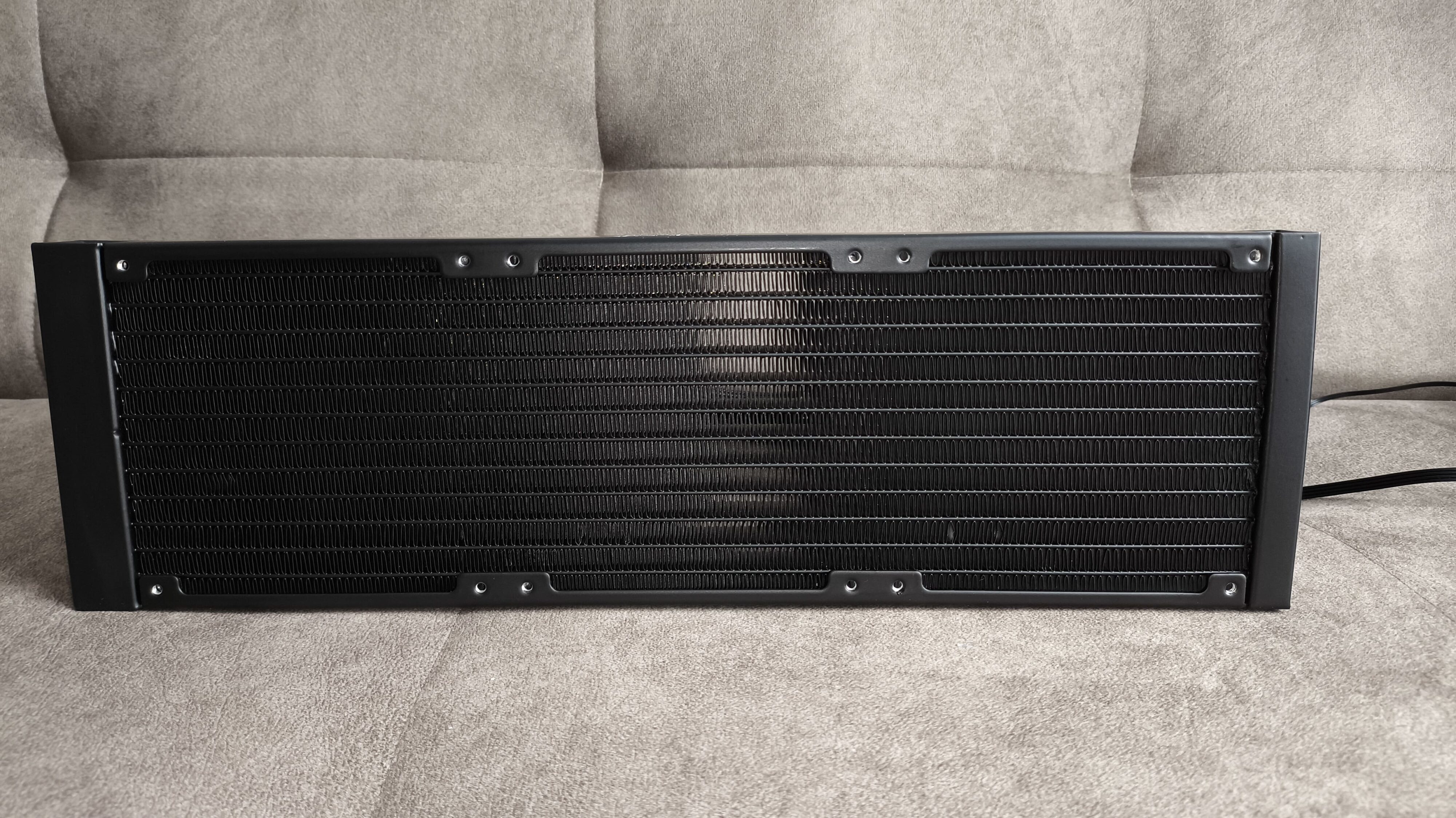 Valkyrie Dragonfang 360 Black ARGB / Valkyrie V360 Lite - test dwóch chłodzeń AIO 360 mm. Stare odchodzi, nowe przychodzi