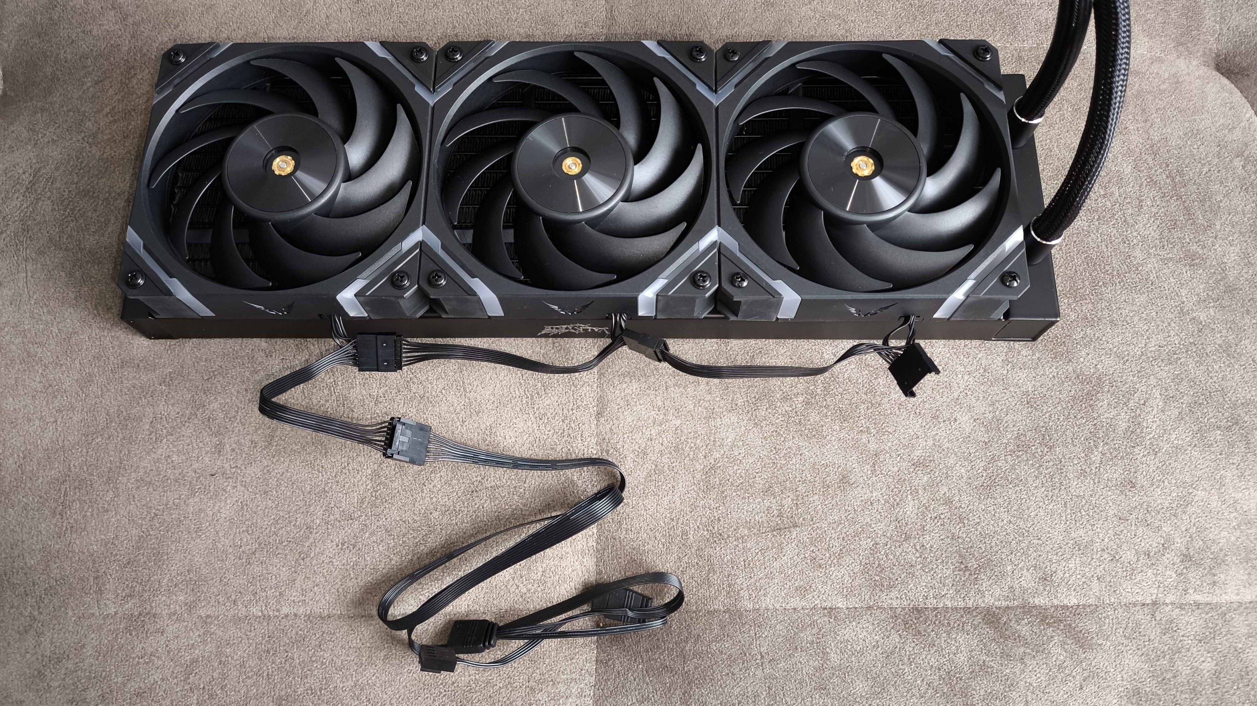 Valkyrie Dragonfang 360 Black ARGB / Valkyrie V360 Lite - test dwóch chłodzeń AIO 360 mm. Stare odchodzi, nowe przychodzi