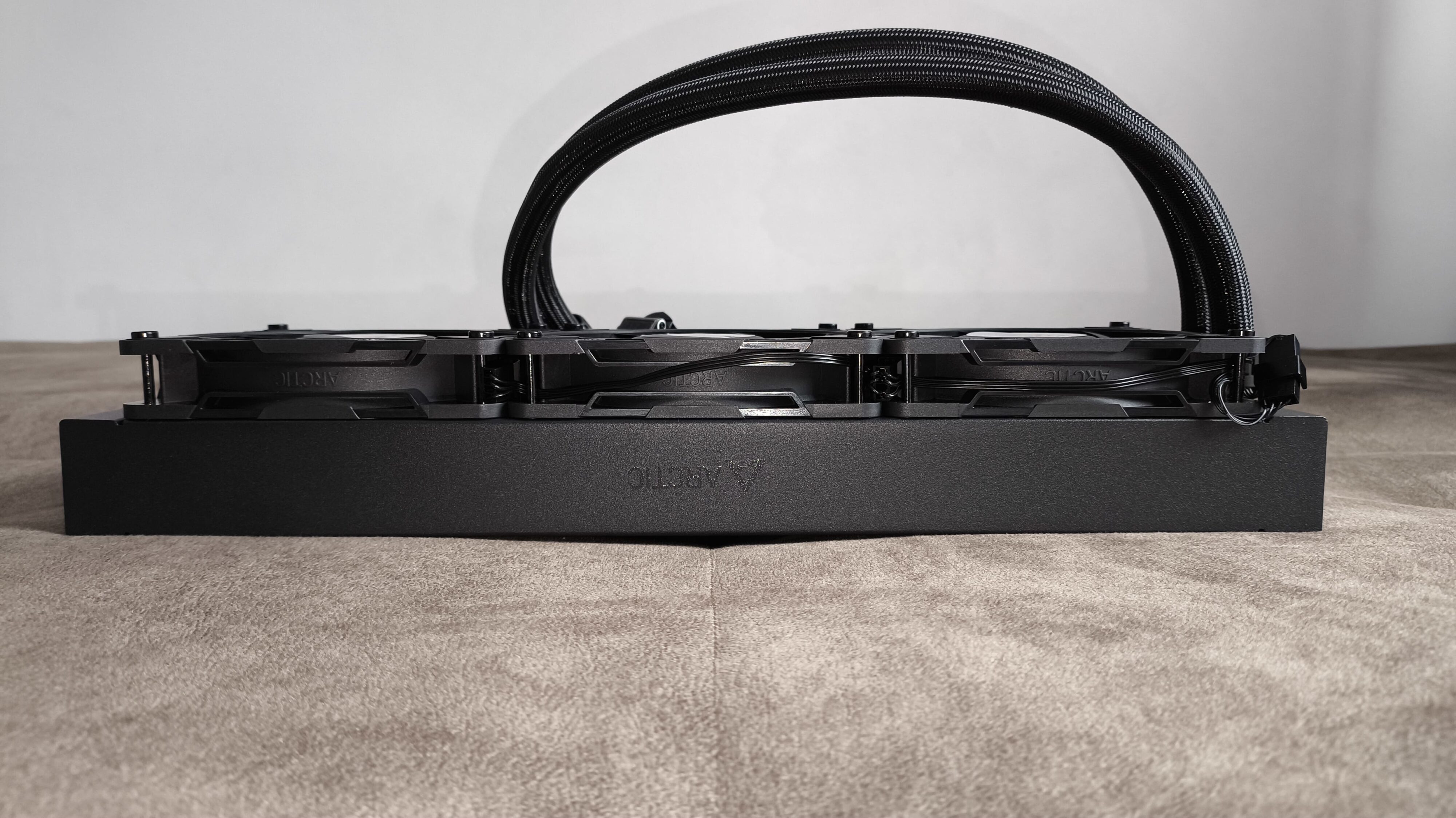 Arctic Liquid Freezer III Pro 360 - test chłodzenia AIO. Wydajnie, ale jednocześnie masakrycznie głośno