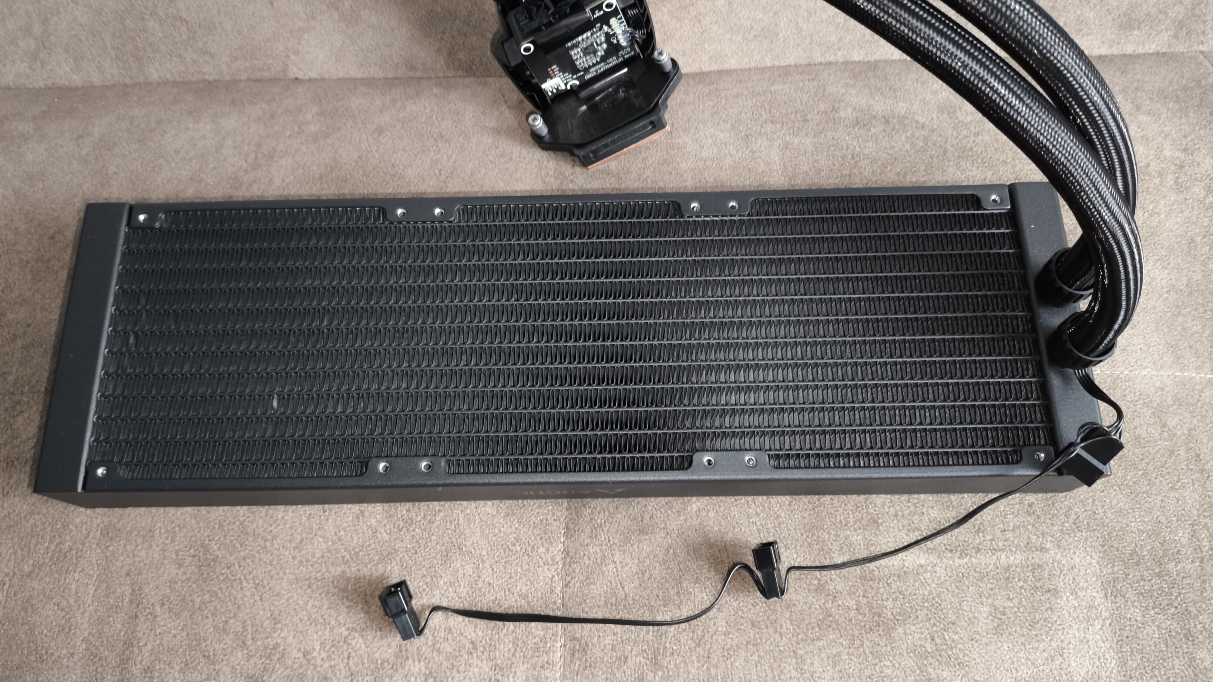 Arctic Liquid Freezer III Pro 360 - test chłodzenia AIO. Wydajnie, ale jednocześnie masakrycznie głośno