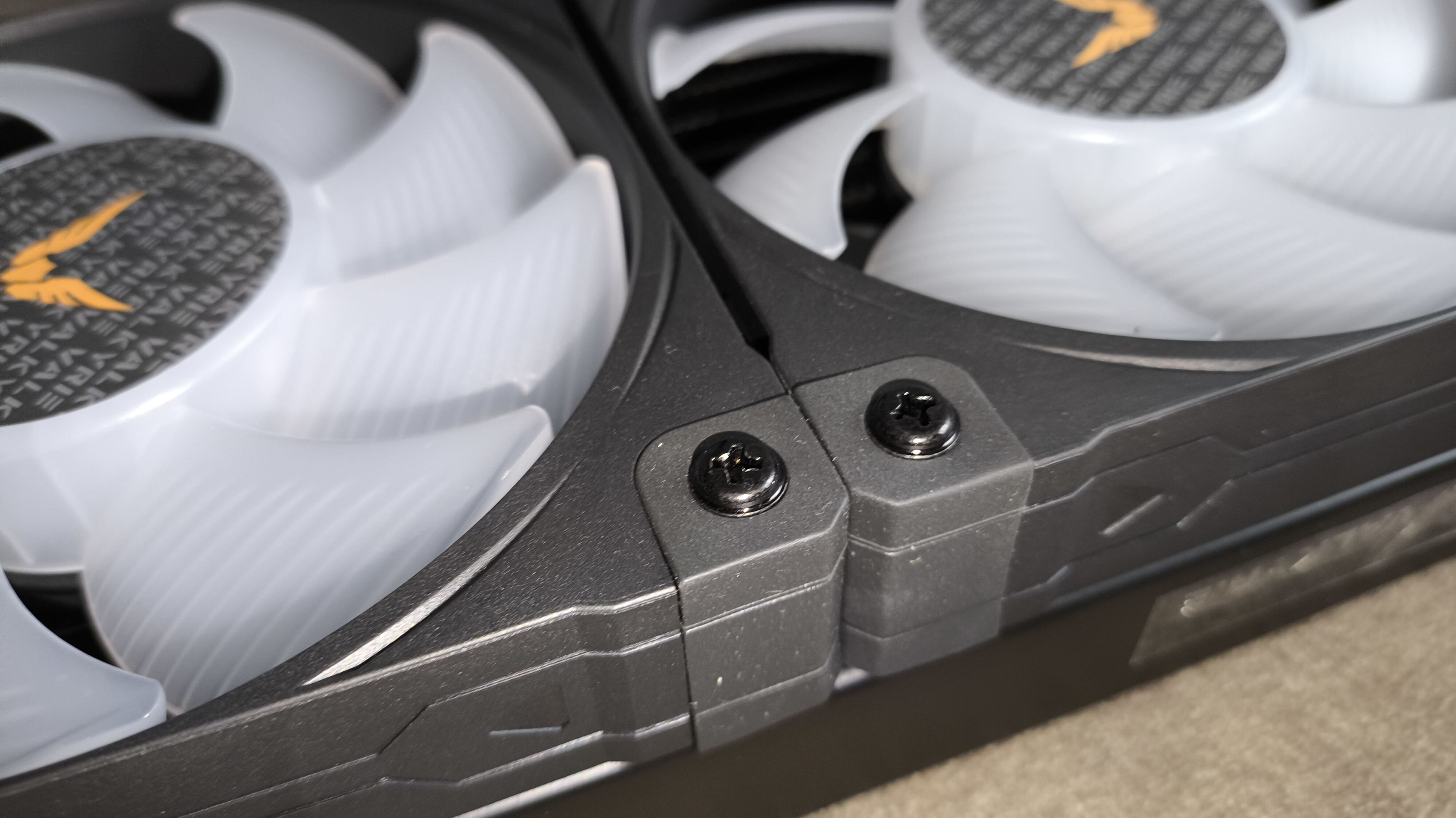 Valkyrie Dragonfang 360 Black ARGB / Valkyrie V360 Lite - test dwóch chłodzeń AIO 360 mm. Stare odchodzi, nowe przychodzi