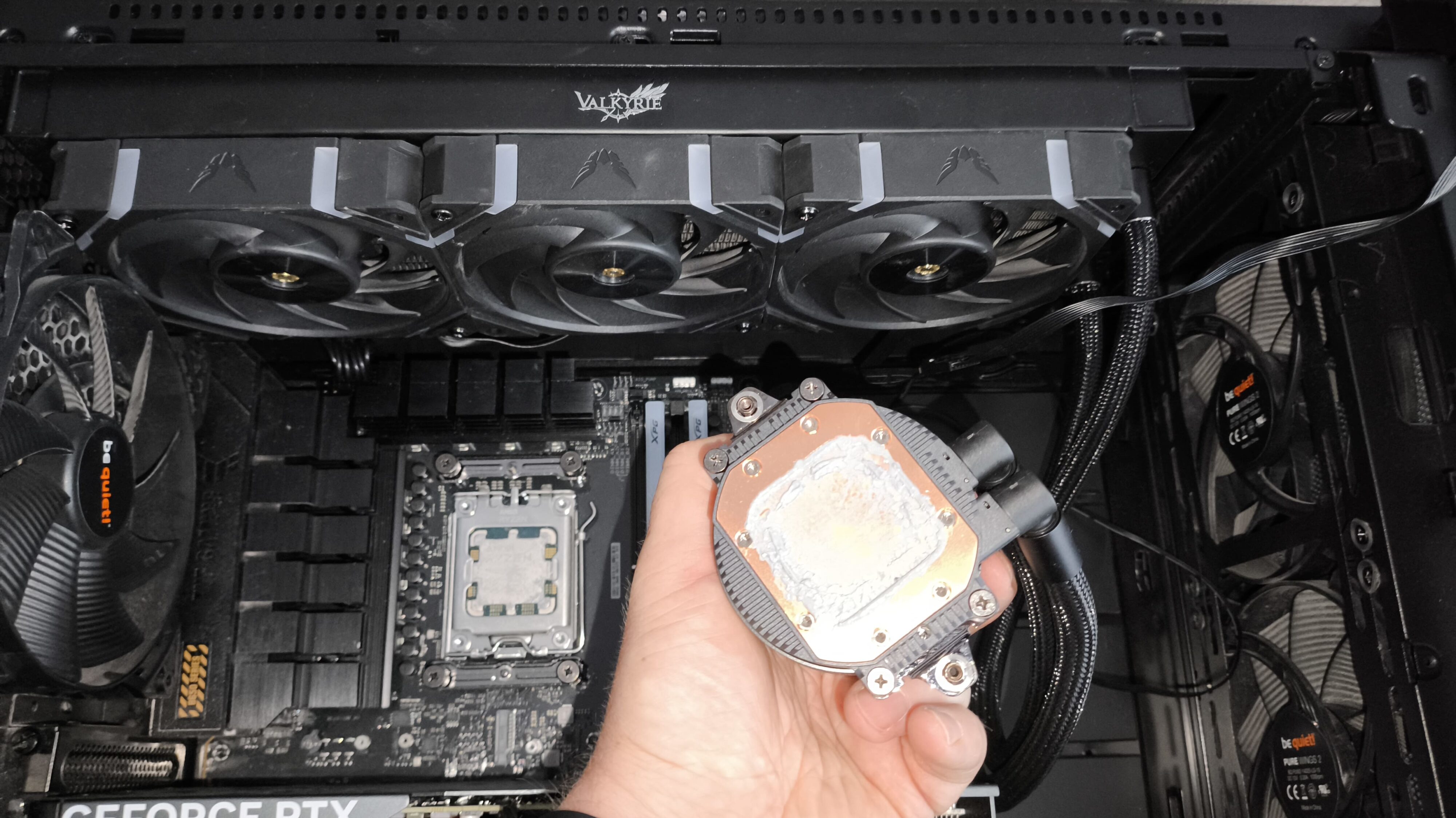 Valkyrie Dragonfang 360 Black ARGB / Valkyrie V360 Lite - test dwóch chłodzeń AIO 360 mm. Stare odchodzi, nowe przychodzi