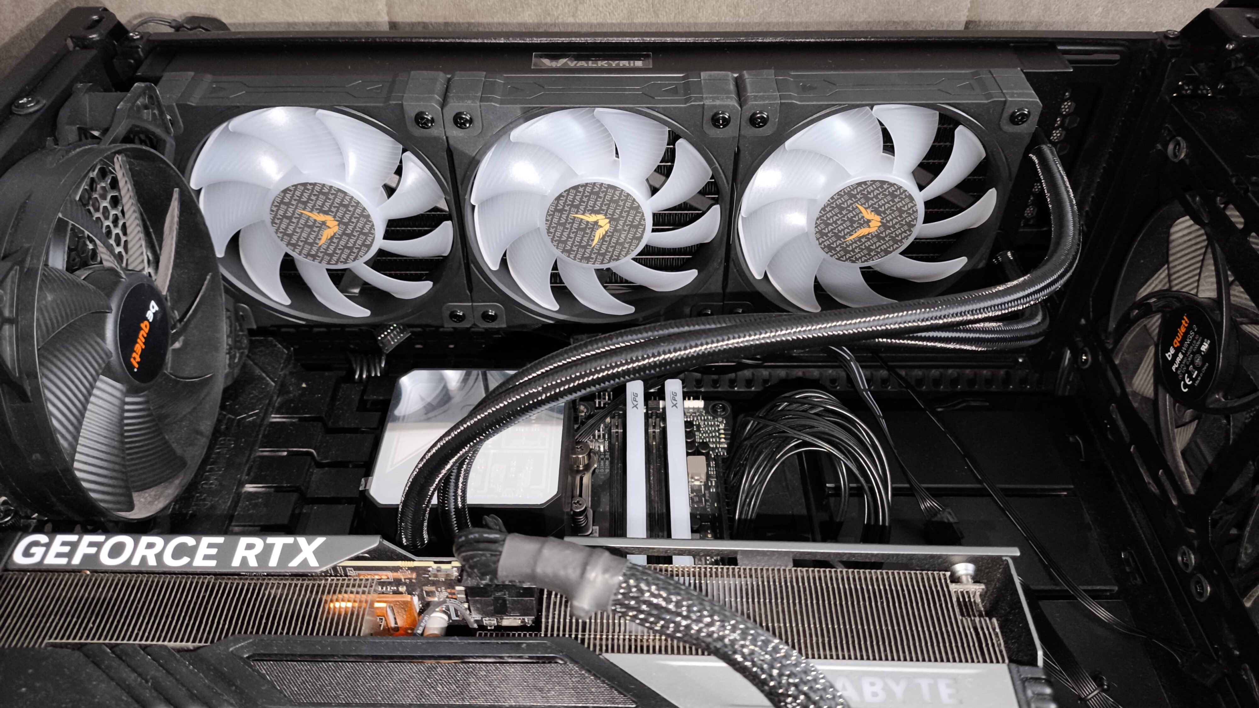 Valkyrie Dragonfang 360 Black ARGB / Valkyrie V360 Lite - test dwóch chłodzeń AIO 360 mm. Stare odchodzi, nowe przychodzi