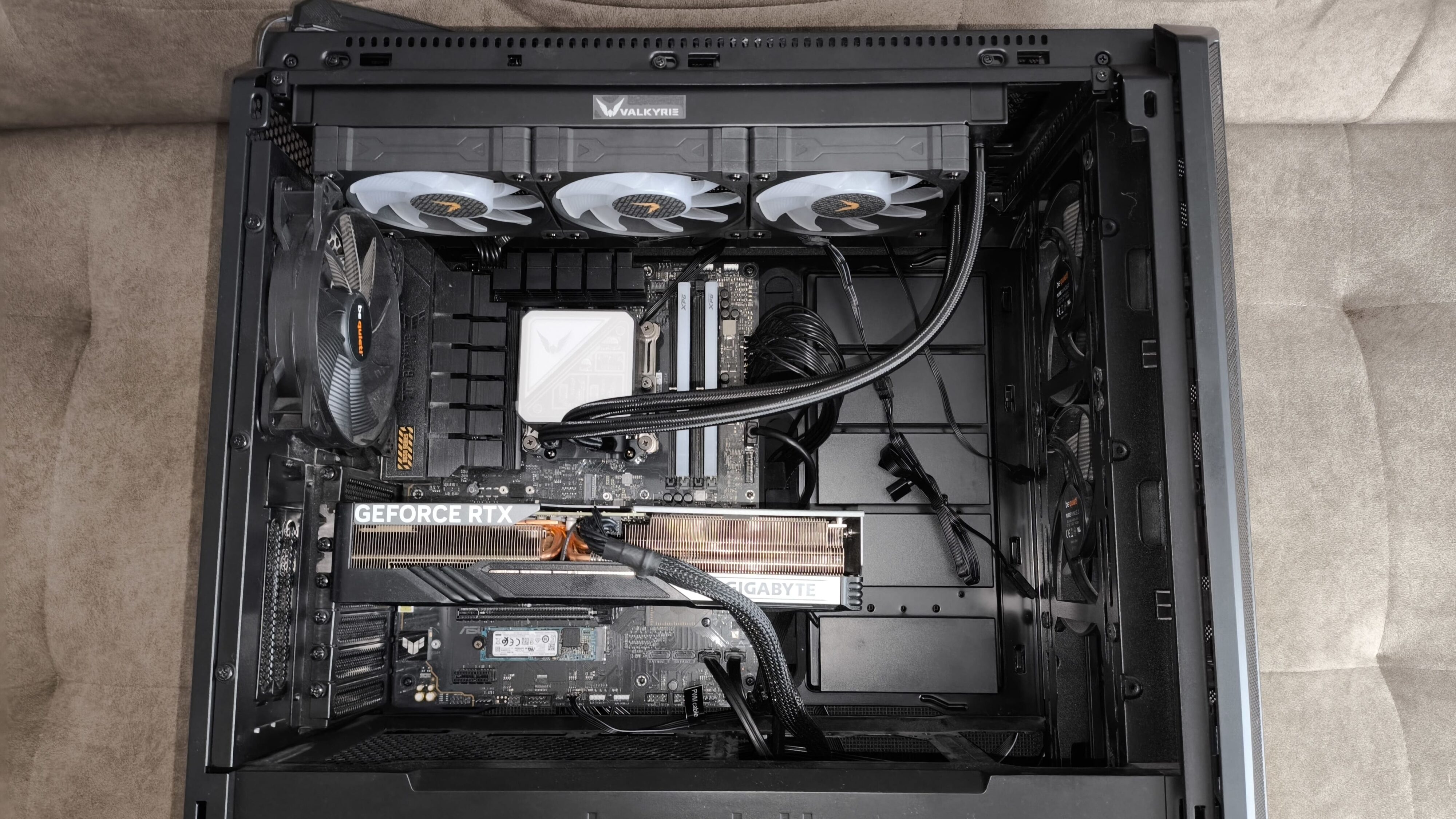 Valkyrie Dragonfang 360 Black ARGB / Valkyrie V360 Lite - test dwóch chłodzeń AIO 360 mm. Stare odchodzi, nowe przychodzi