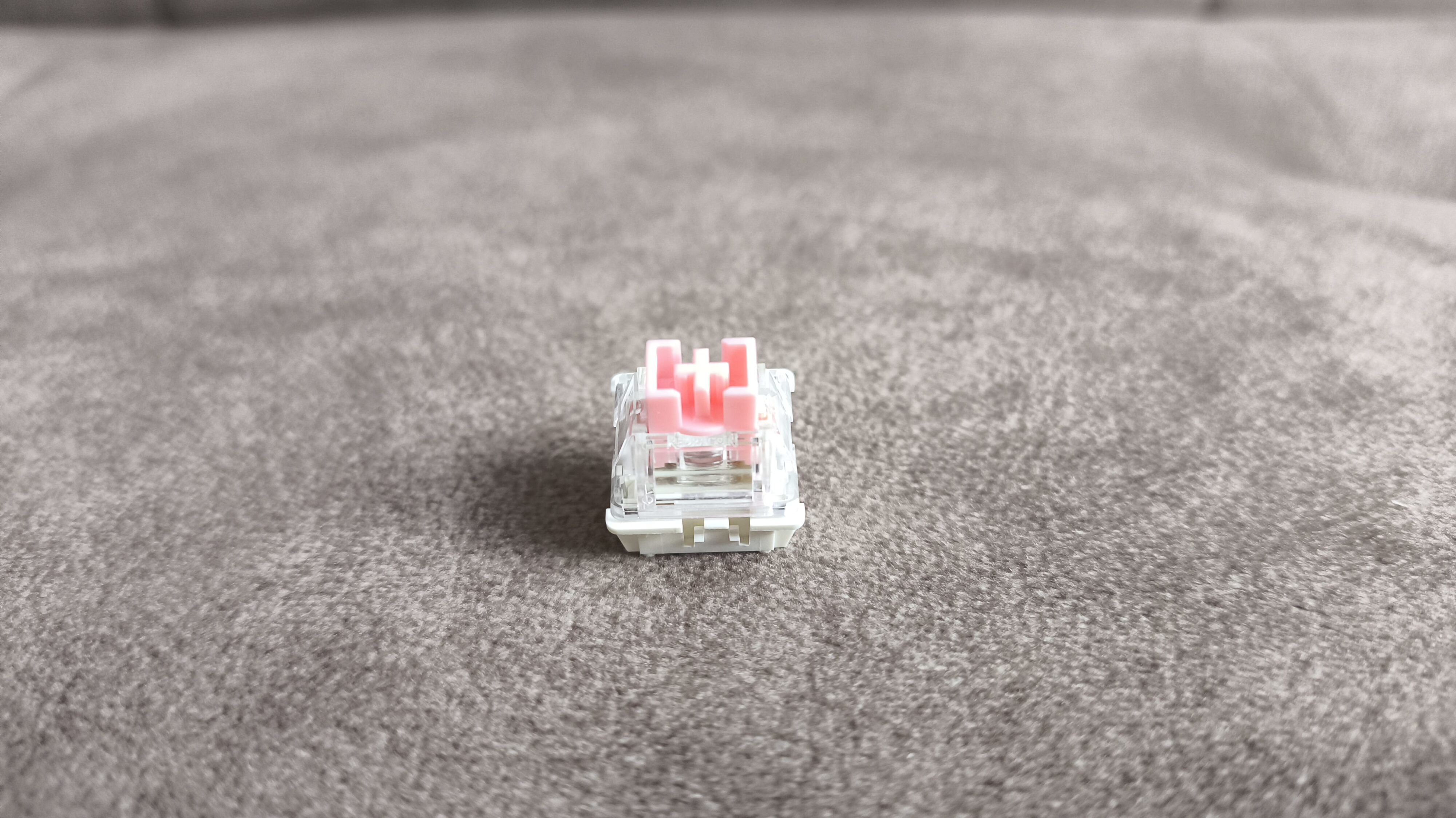 Redragon K721WRB-RGB Stormhunter - test klawiatury za 300 złotych opartej na magnetycznych przełącznikach