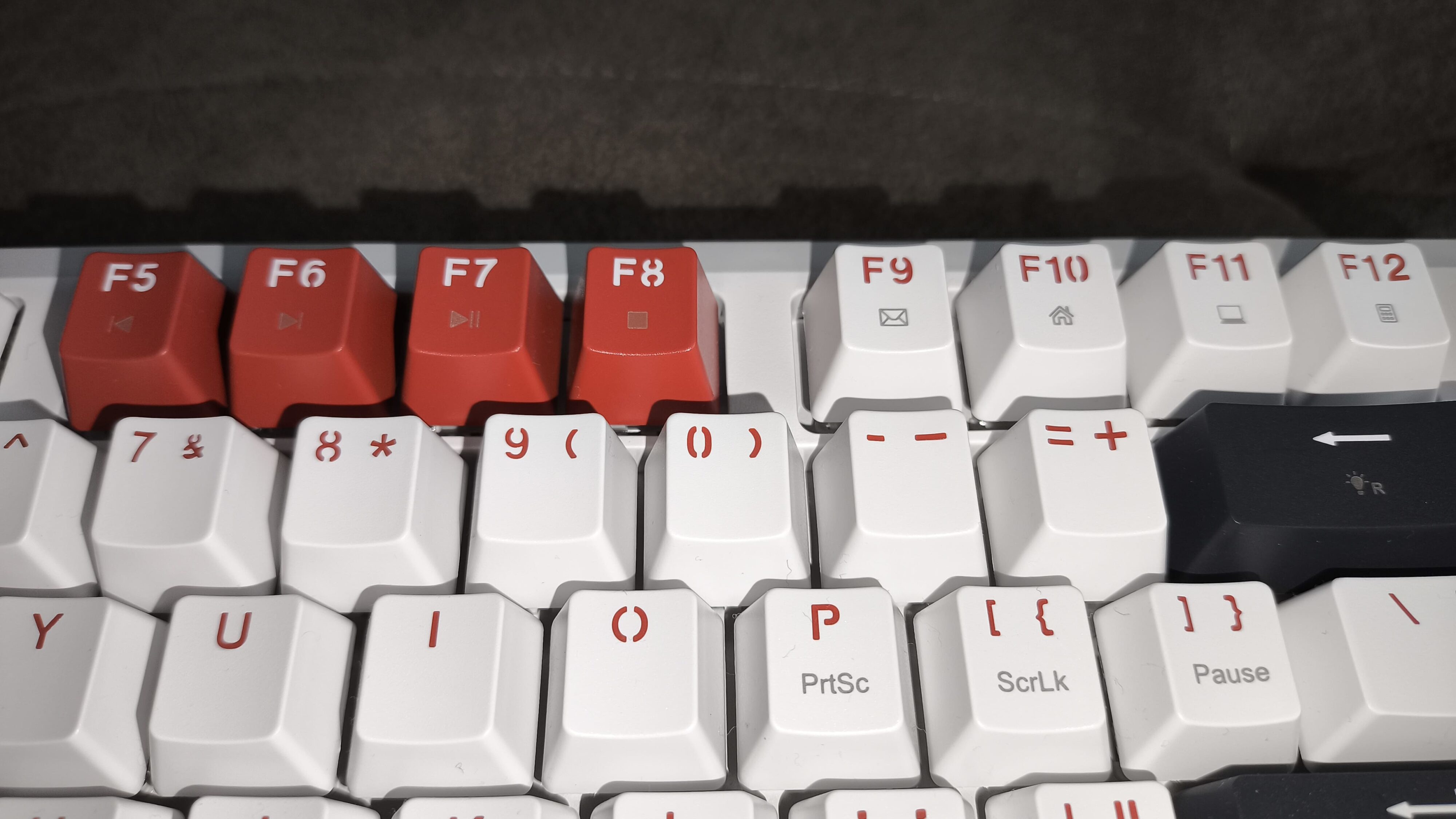 Redragon K721WRB-RGB Stormhunter - test klawiatury za 300 złotych opartej na magnetycznych przełącznikach