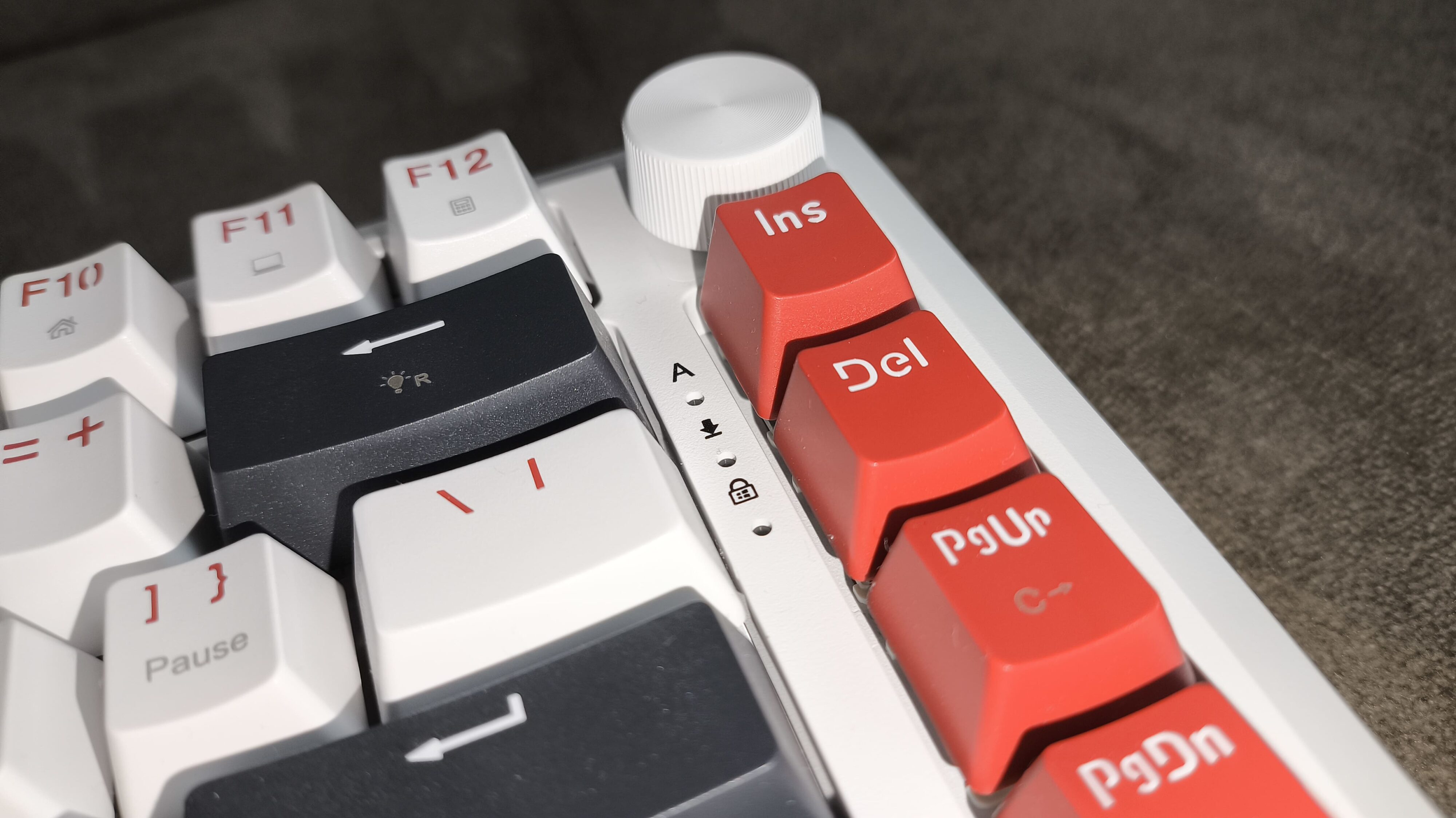 Redragon K721WRB-RGB Stormhunter - test klawiatury za 300 złotych opartej na magnetycznych przełącznikach