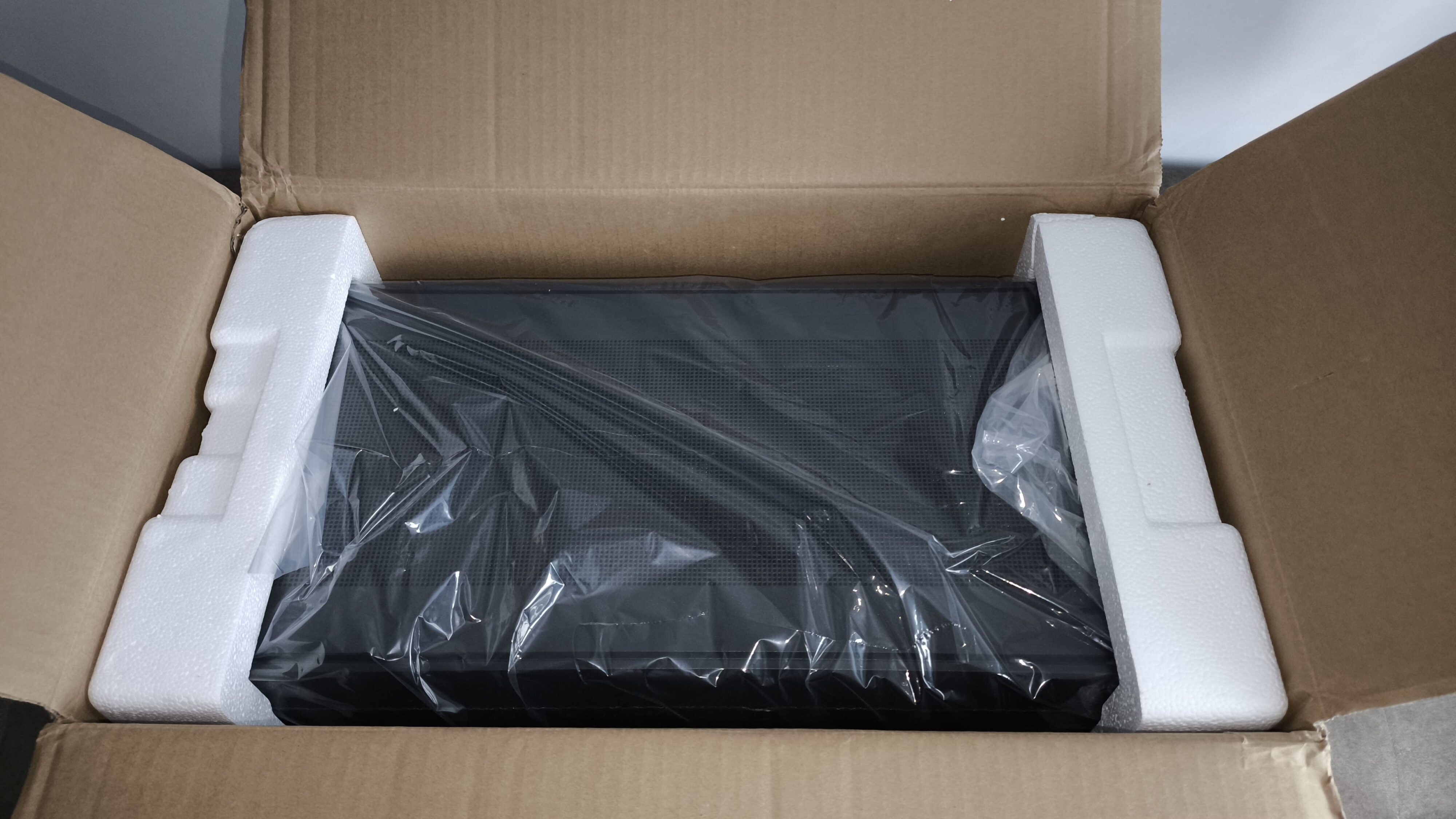 Chieftec Hunter 3 - test obudowy. Choć jest budżetowo to jest dobrze