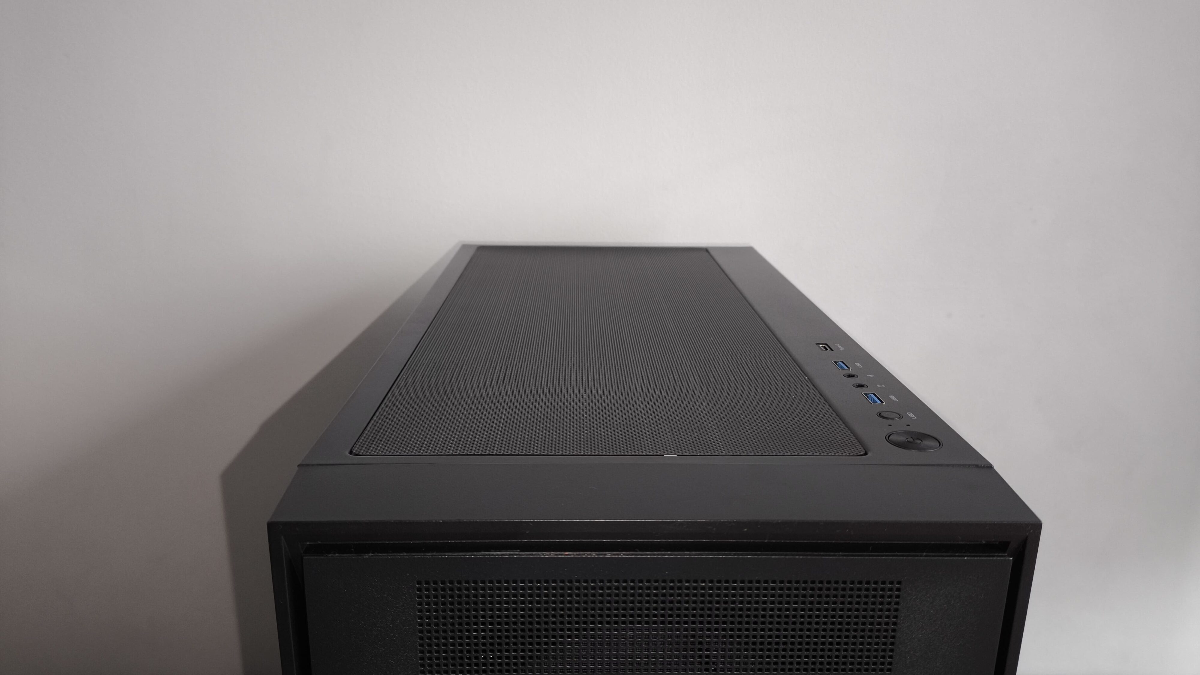 Chieftec Hunter 3 - test obudowy. Choć jest budżetowo to jest dobrze