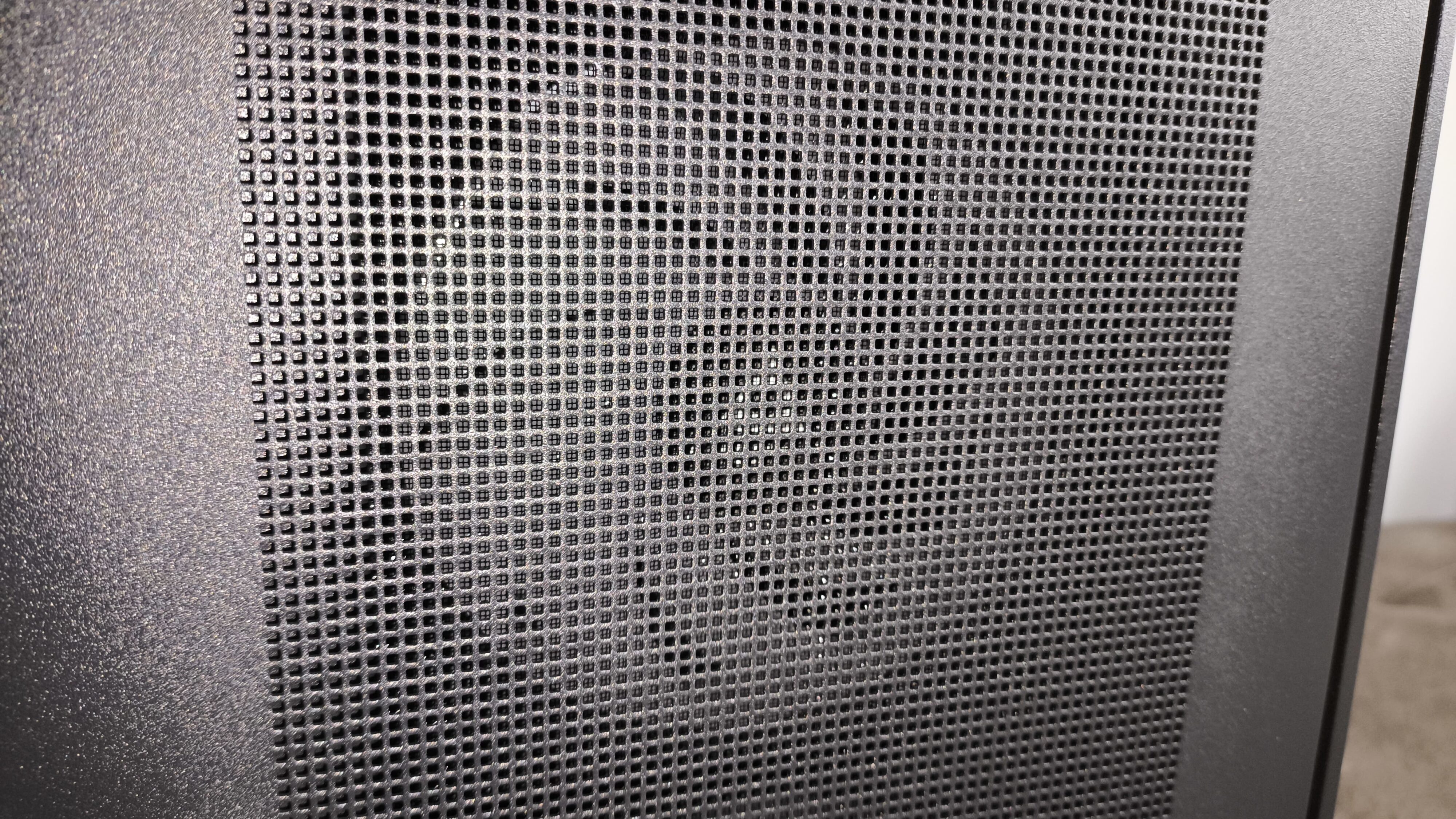 Chieftec Hunter 3 - test obudowy. Choć jest budżetowo to jest dobrze