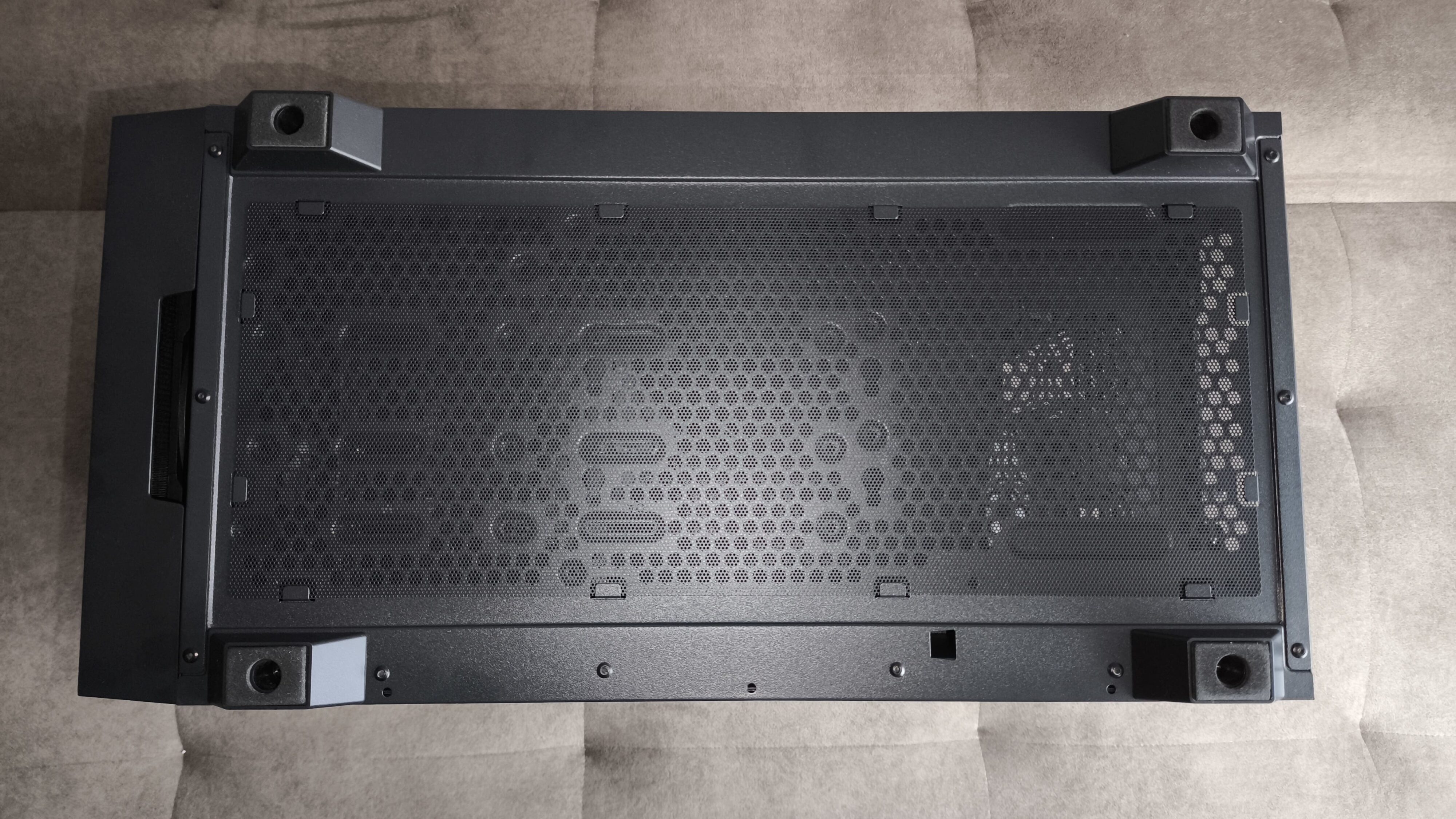 Chieftec Hunter 3 - test obudowy. Choć jest budżetowo to jest dobrze