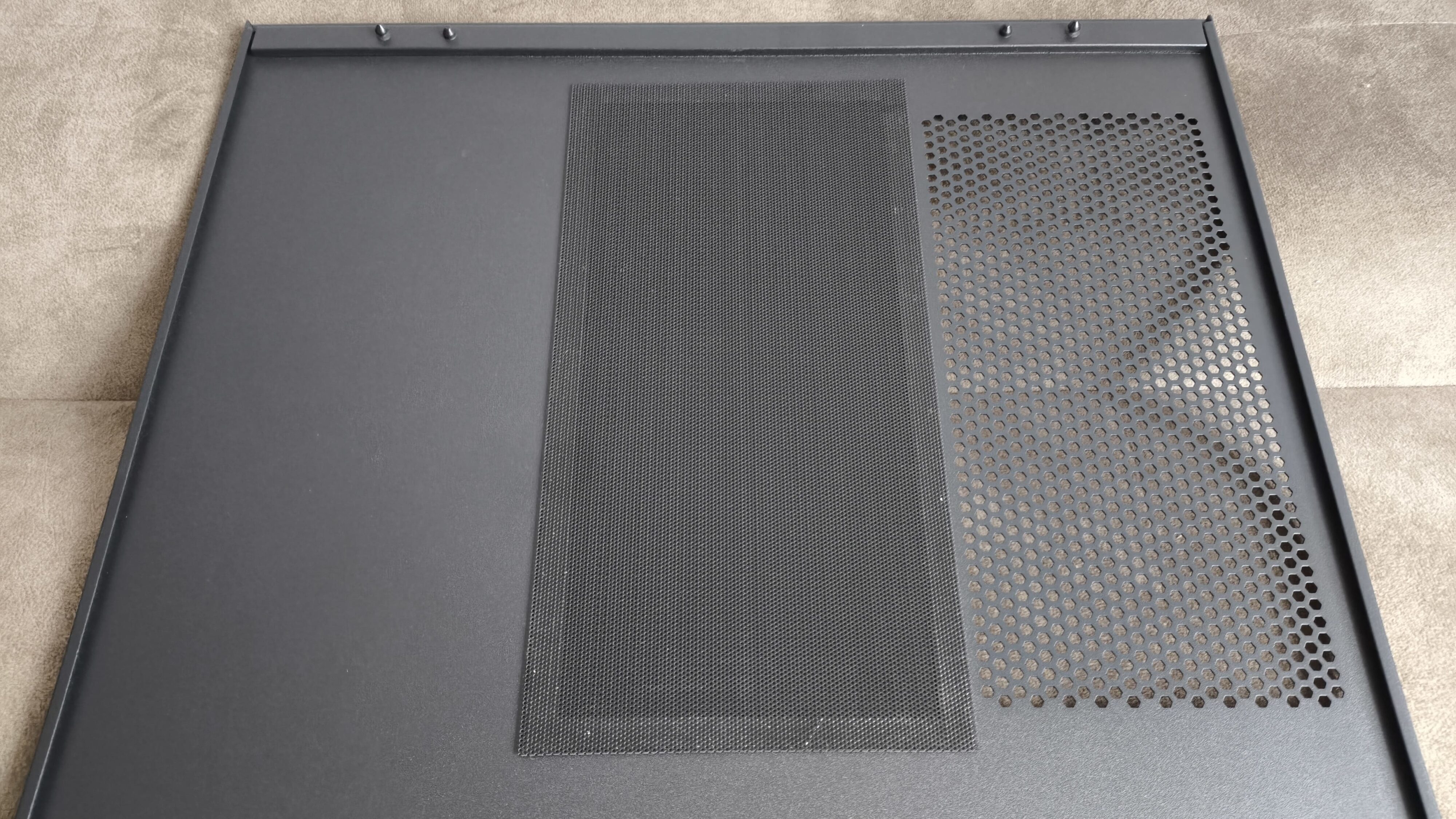 Chieftec Hunter 3 - test obudowy. Choć jest budżetowo to jest dobrze