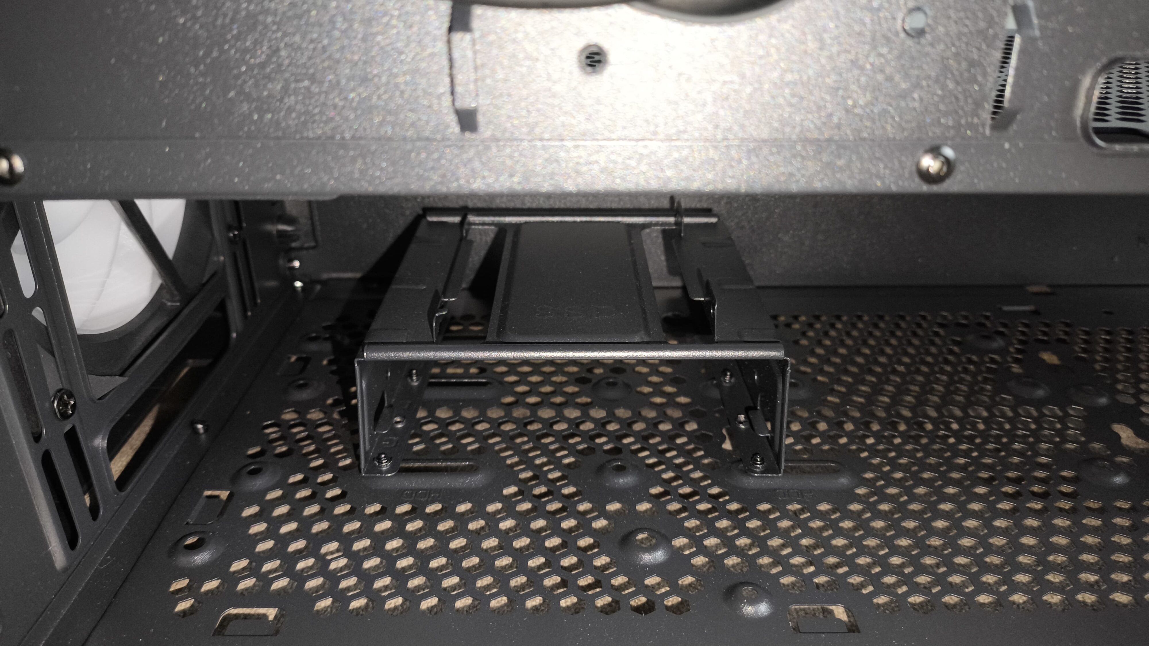 Chieftec Hunter 3 - test obudowy. Choć jest budżetowo to jest dobrze