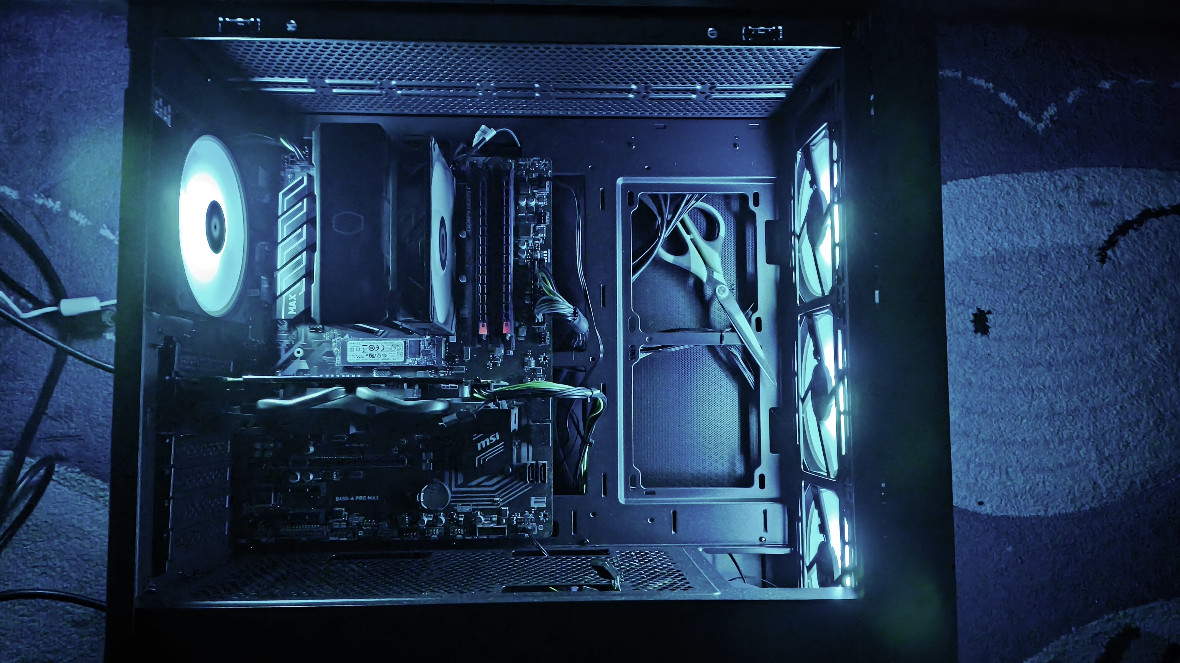 Chieftec Hunter 3 - test obudowy. Choć jest budżetowo to jest dobrze