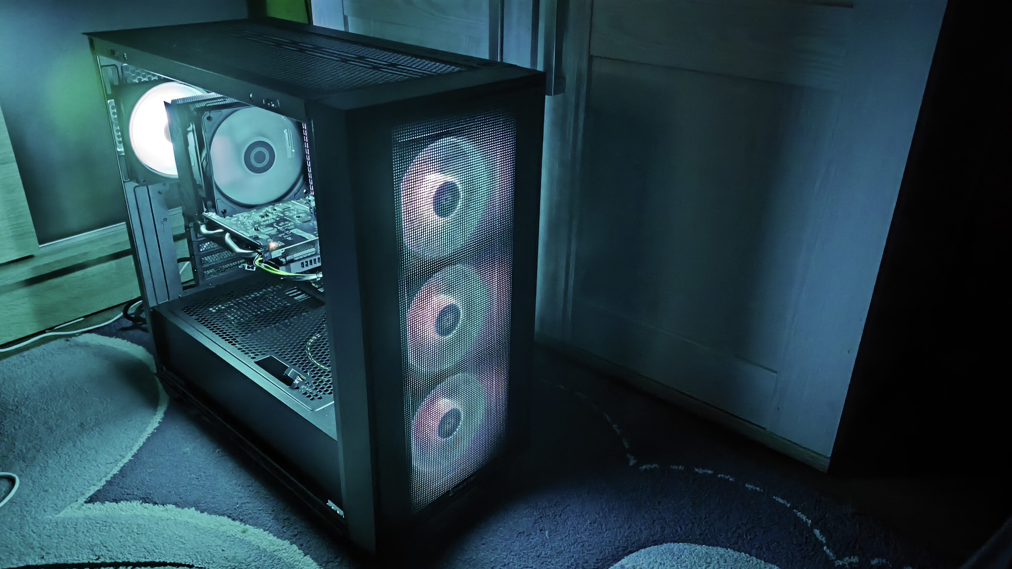 Chieftec Hunter 3 - test obudowy. Choć jest budżetowo to jest dobrze